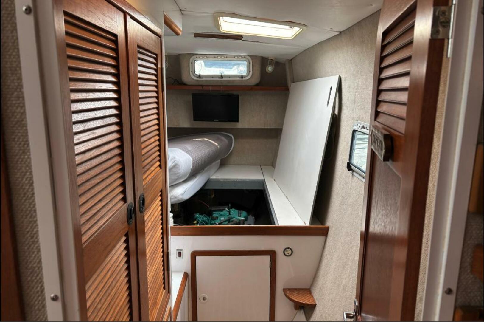 40ft Manta Yacht For Sale 40ft Manta Yacht For Sale