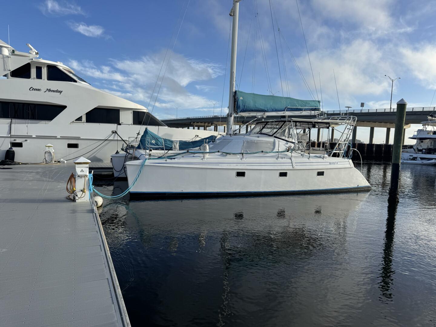 40ft Manta Yacht For Sale 40ft Manta Yacht For Sale