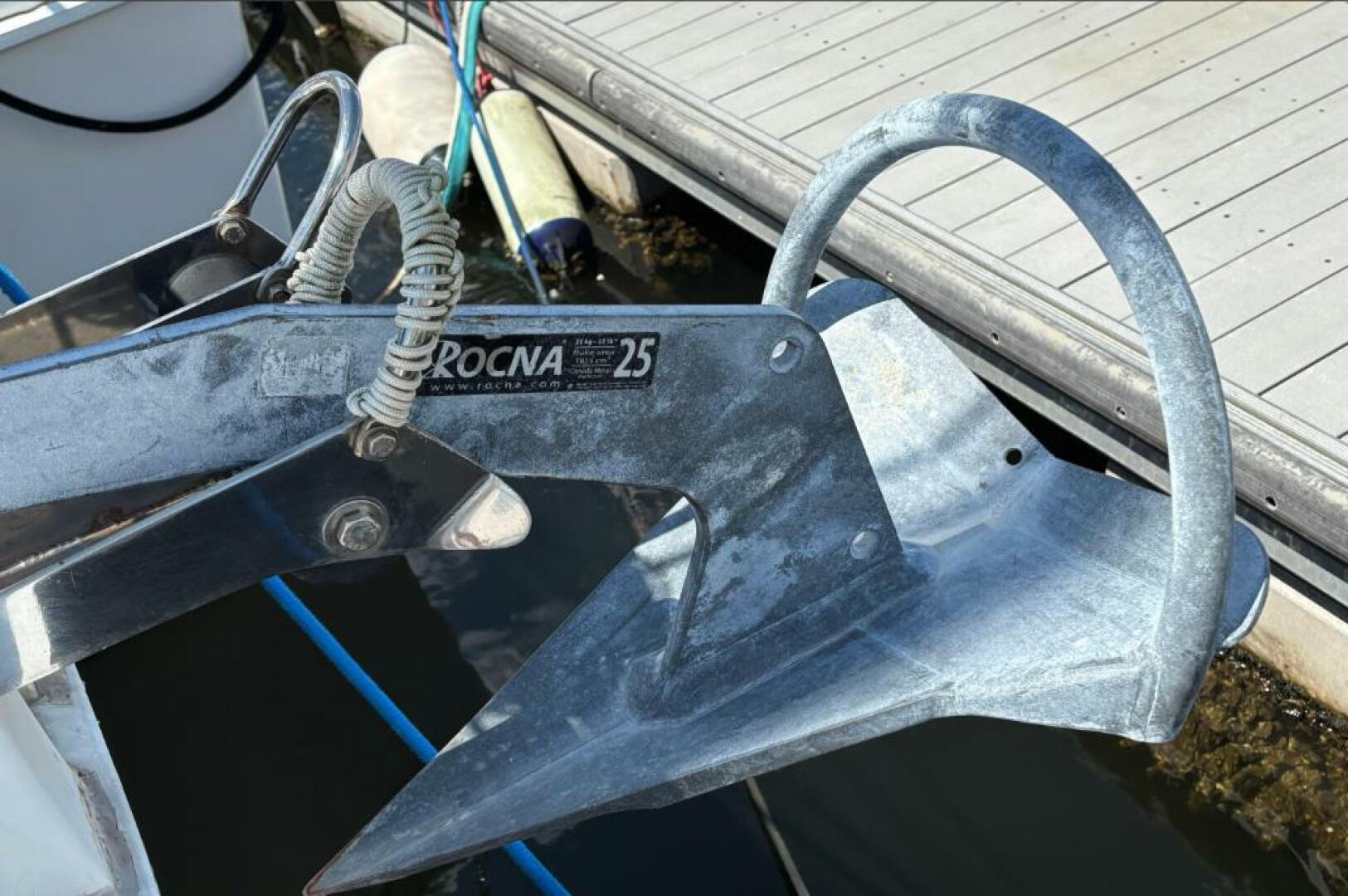 40ft Manta Yacht For Sale 40ft Manta Yacht For Sale