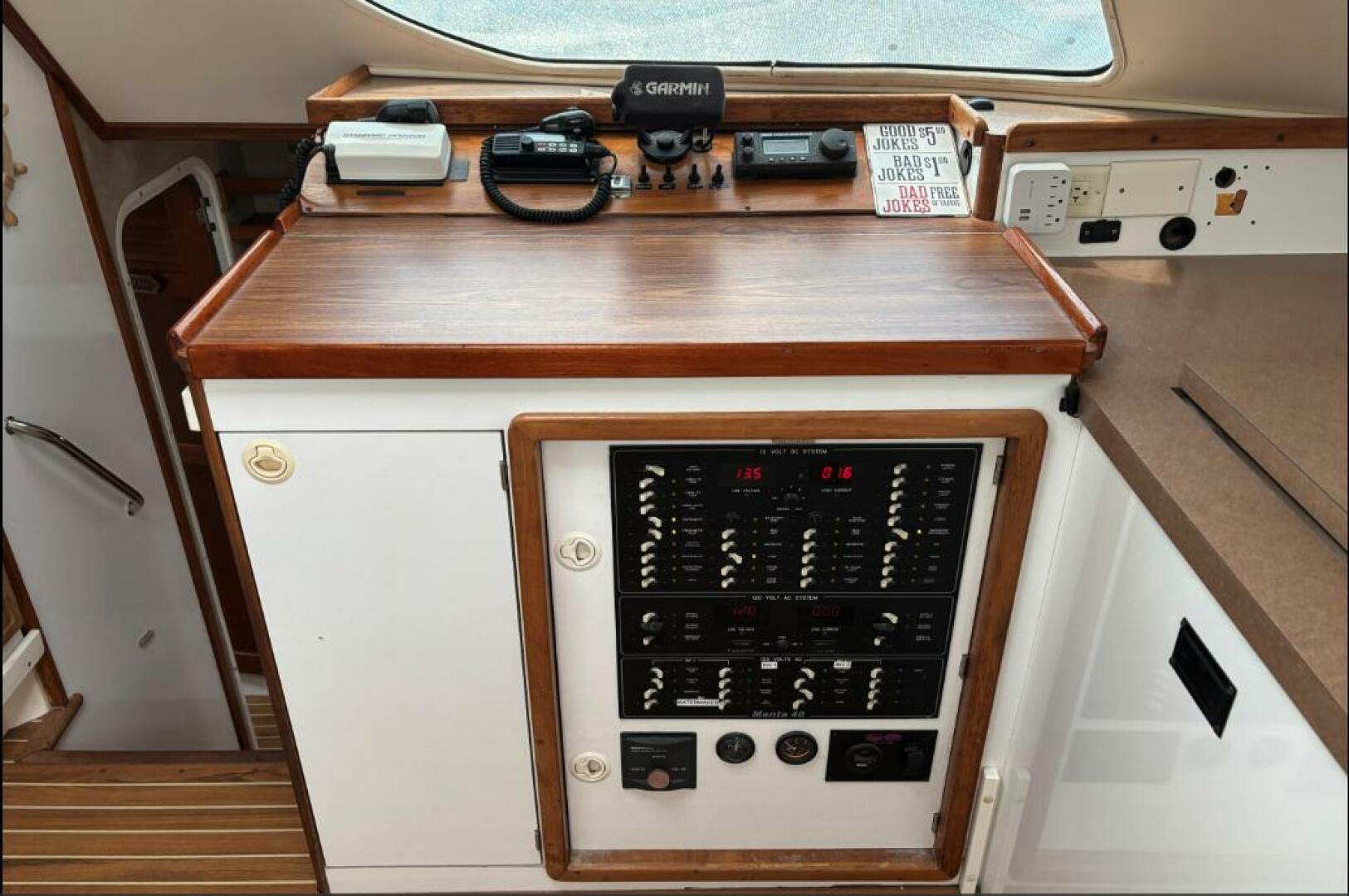 40ft Manta Yacht For Sale 40ft Manta Yacht For Sale