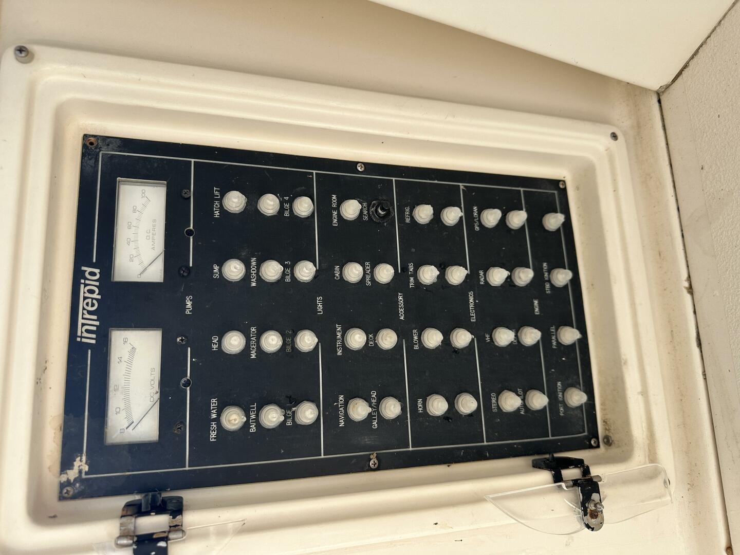 37ft Intrepid Yacht For Sale