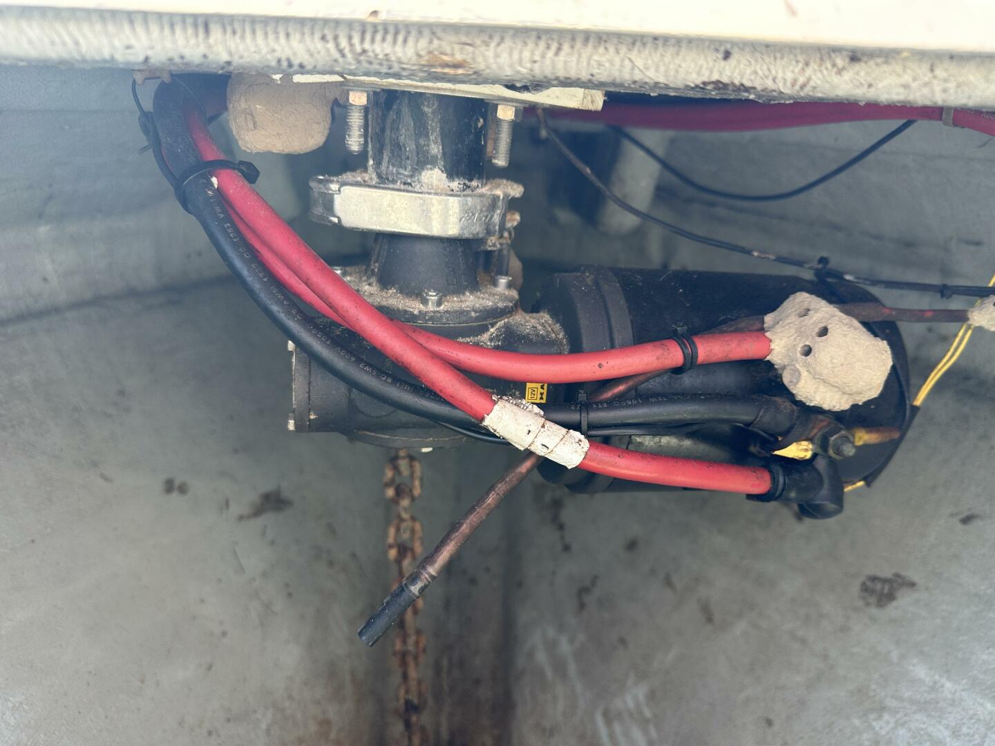 37ft Intrepid Yacht For Sale