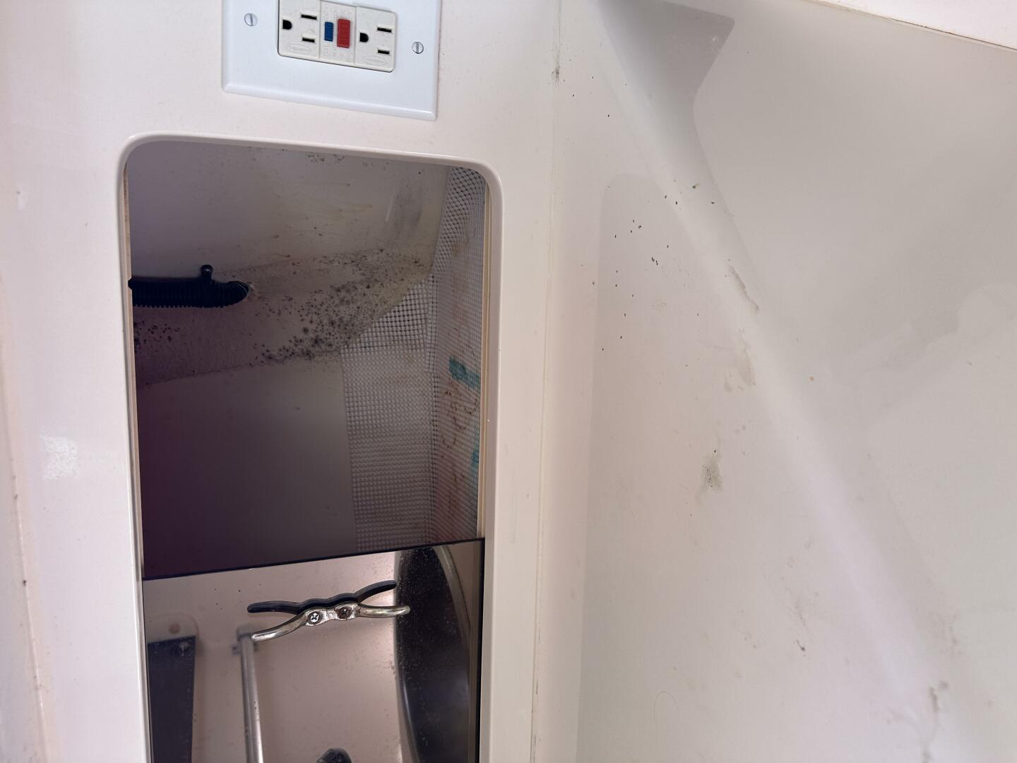 37ft Intrepid Yacht For Sale