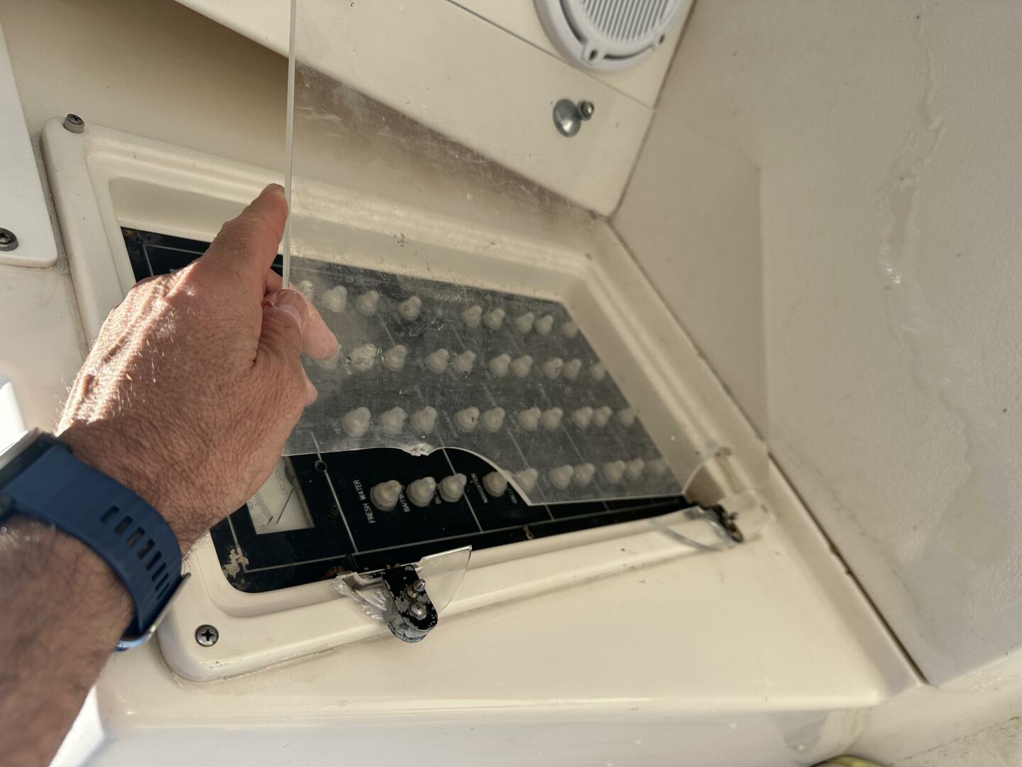 37ft Intrepid Yacht For Sale