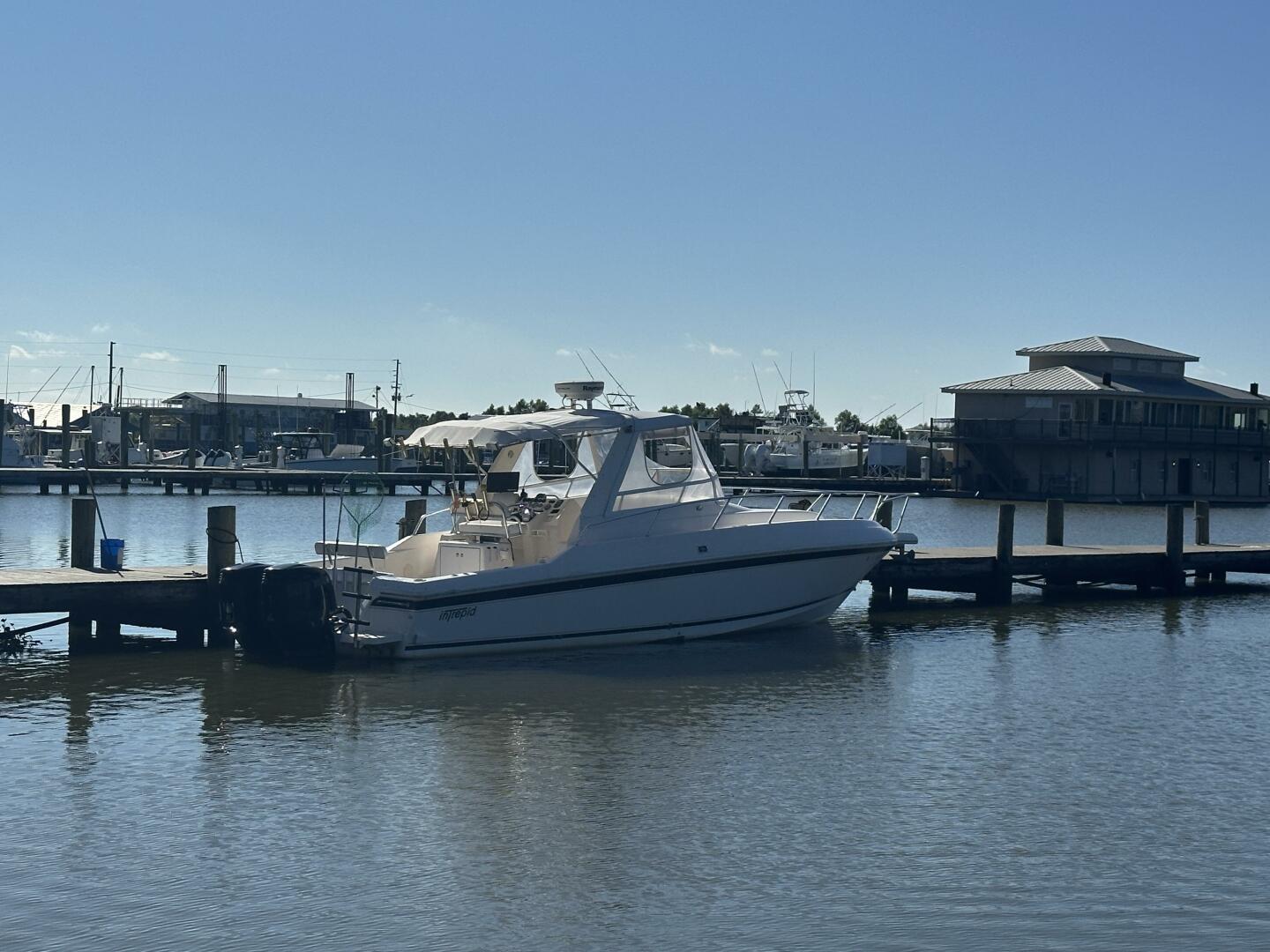 37ft Intrepid Yacht For Sale