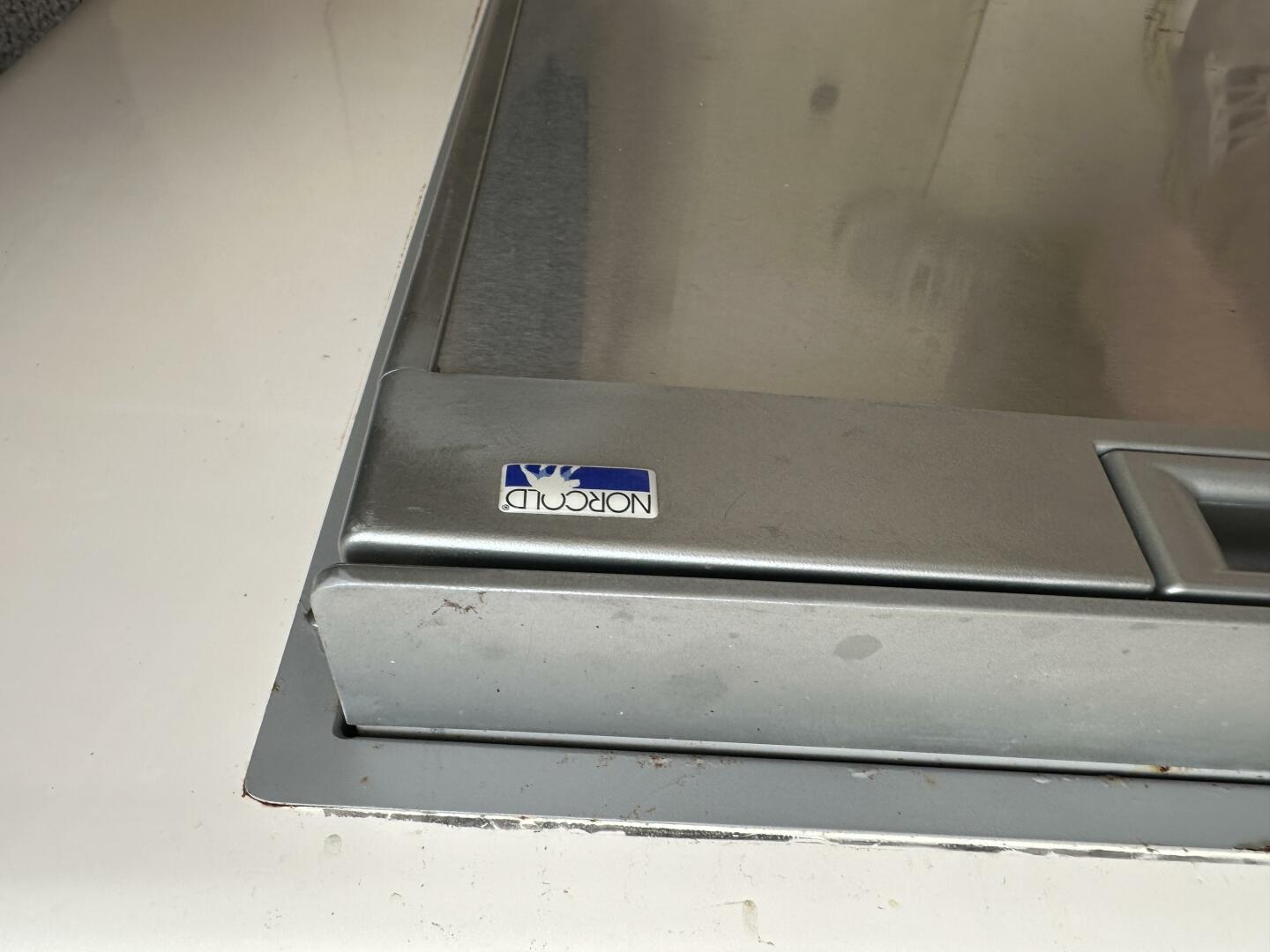 37ft Intrepid Yacht For Sale