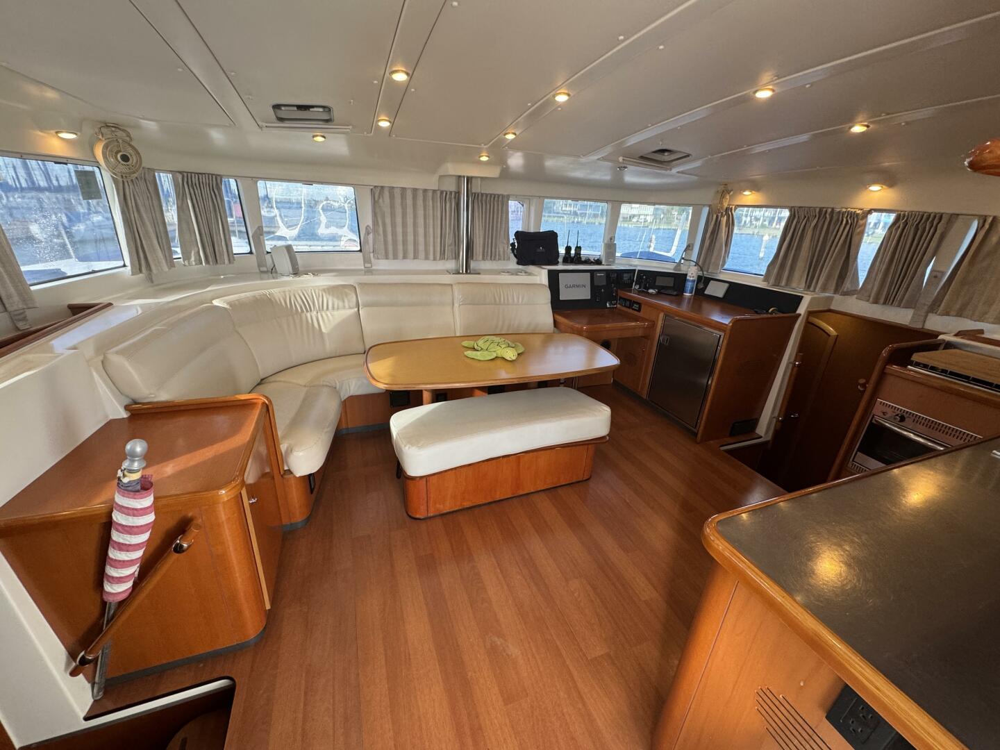 MAKANI 44ft Lagoon Yacht For Sale MAKANI 44ft Lagoon Yacht For Sale