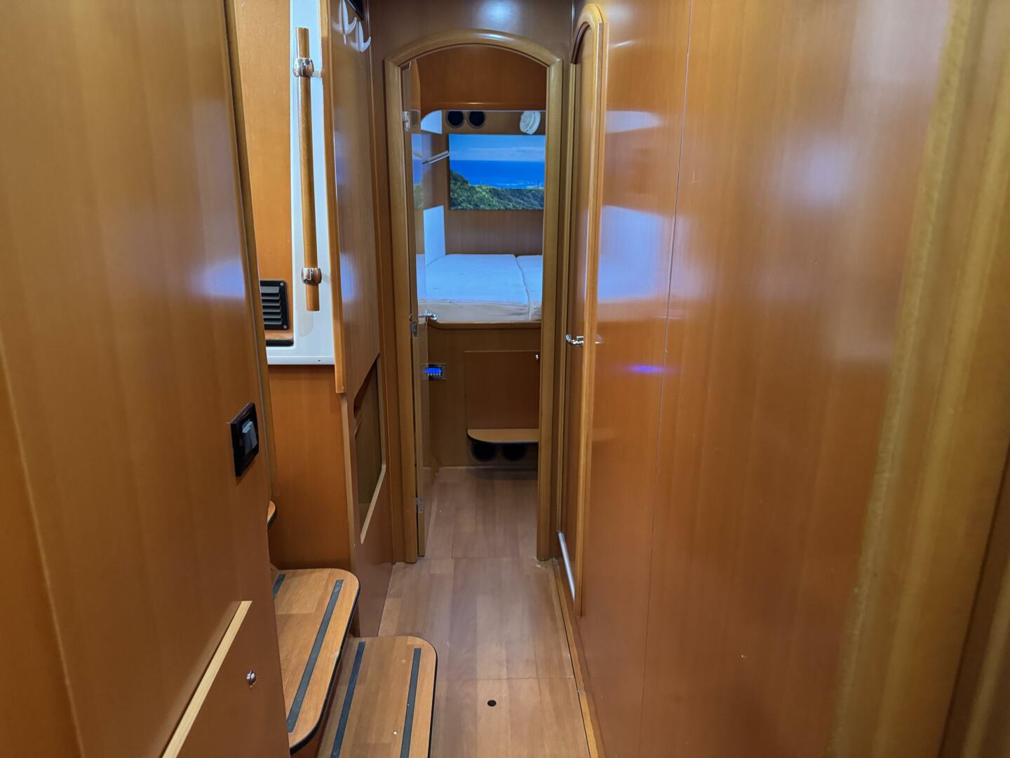 MAKANI 44ft Lagoon Yacht For Sale MAKANI 44ft Lagoon Yacht For Sale