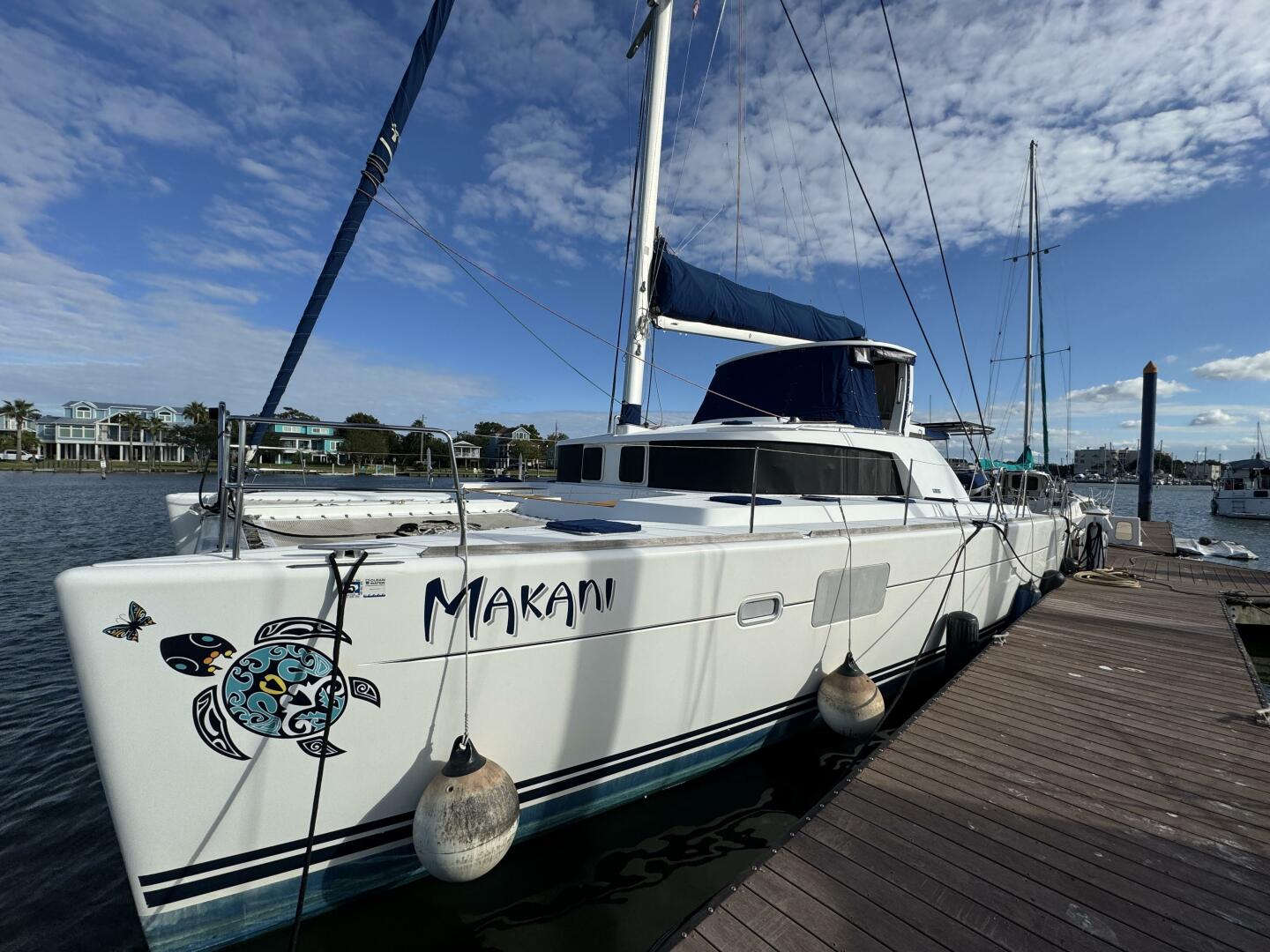 MAKANI 44ft Lagoon Yacht For Sale MAKANI 44ft Lagoon Yacht For Sale