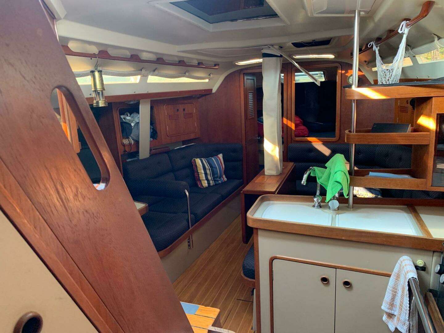 FLYTE 39ft C amp C Yacht For Sale FLYTE 39ft C amp C Yacht For Sale