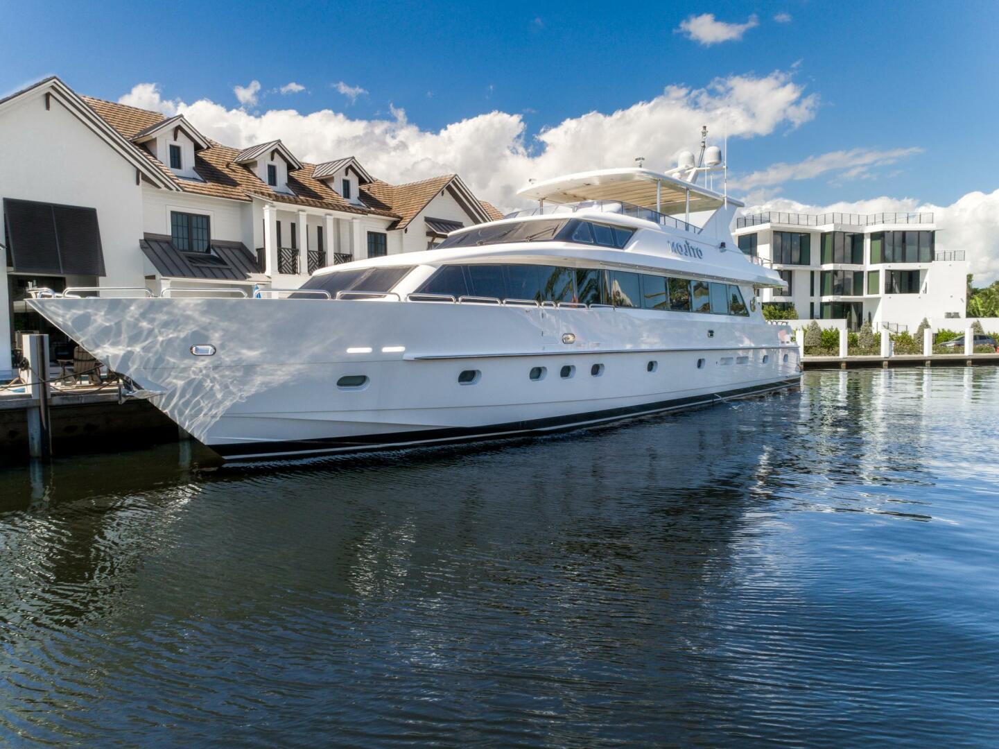 97ft Hargrave Yacht For Sale 97ft Hargrave Yacht For Sale