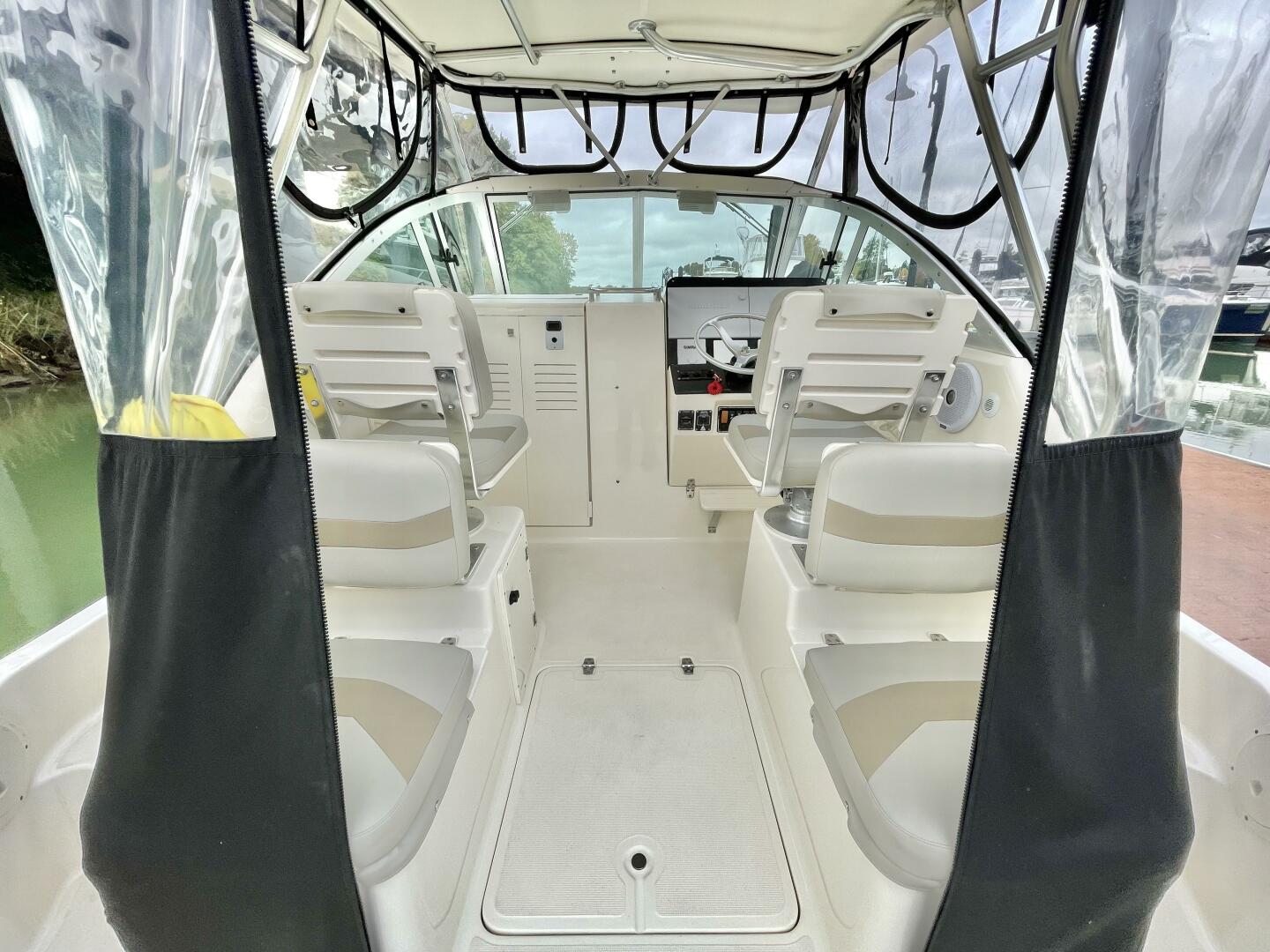 28ft Pursuit Yacht For Sale 28ft Pursuit Yacht For Sale