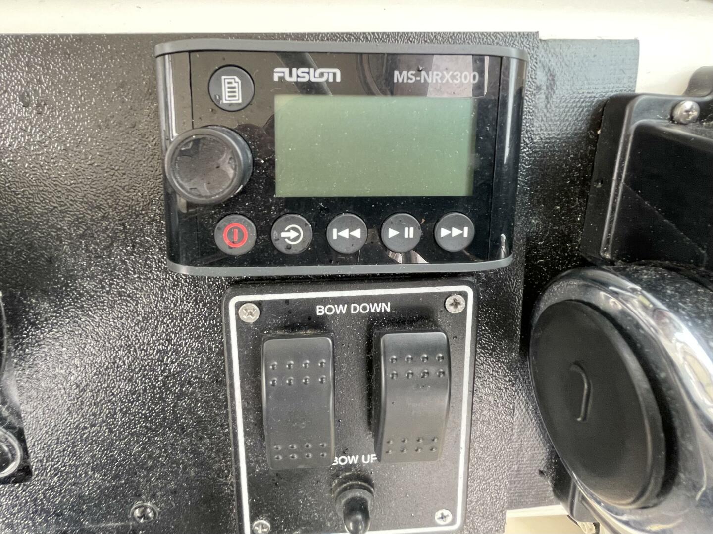 28ft Pursuit Yacht For Sale 28ft Pursuit Yacht For Sale