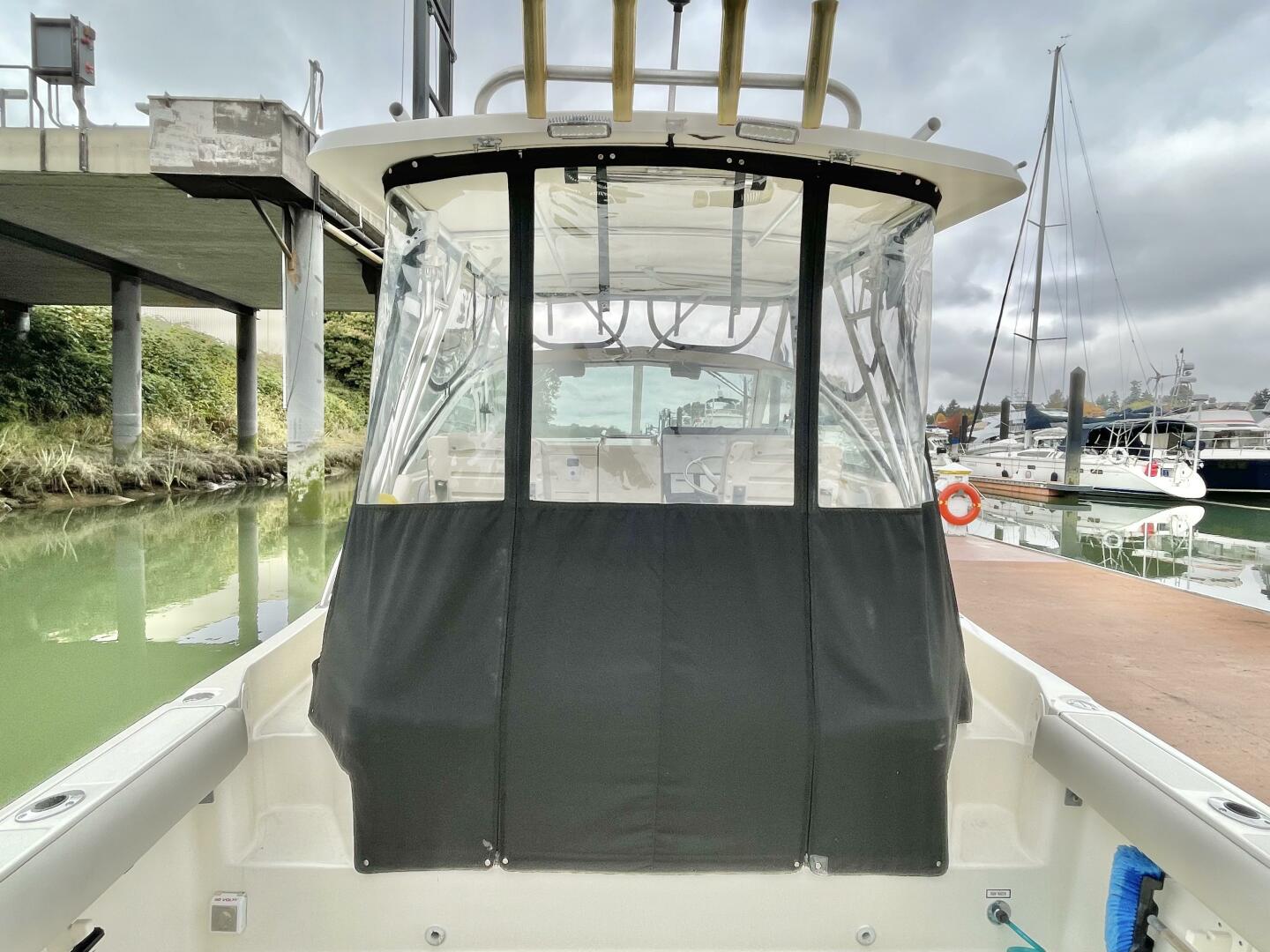 28ft Pursuit Yacht For Sale 28ft Pursuit Yacht For Sale