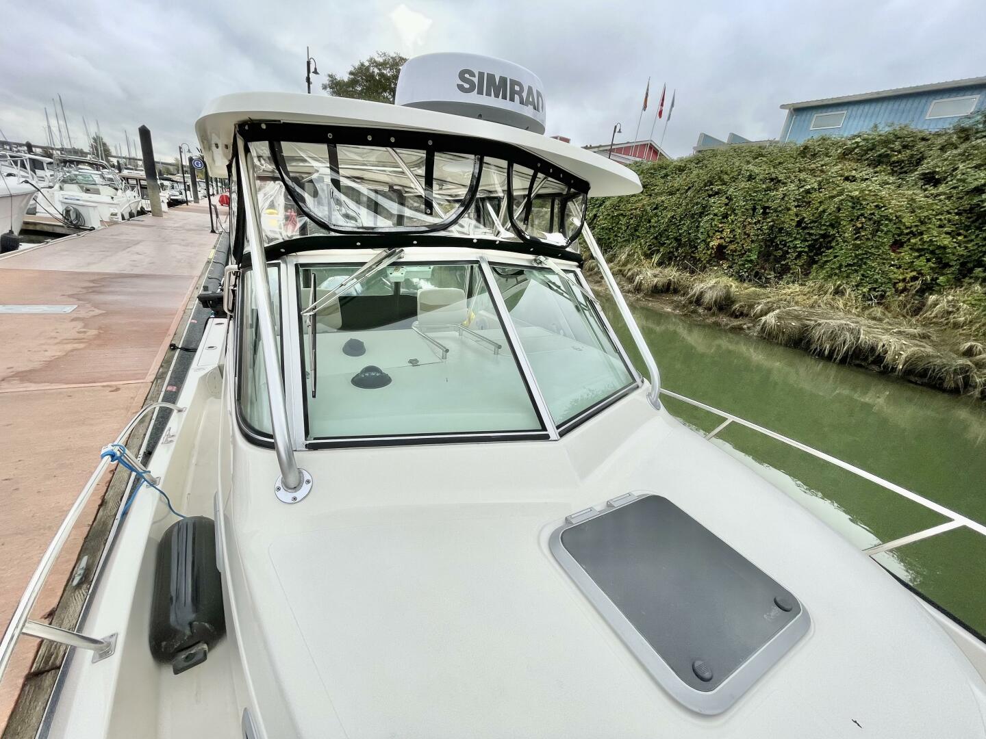 28ft Pursuit Yacht For Sale 28ft Pursuit Yacht For Sale