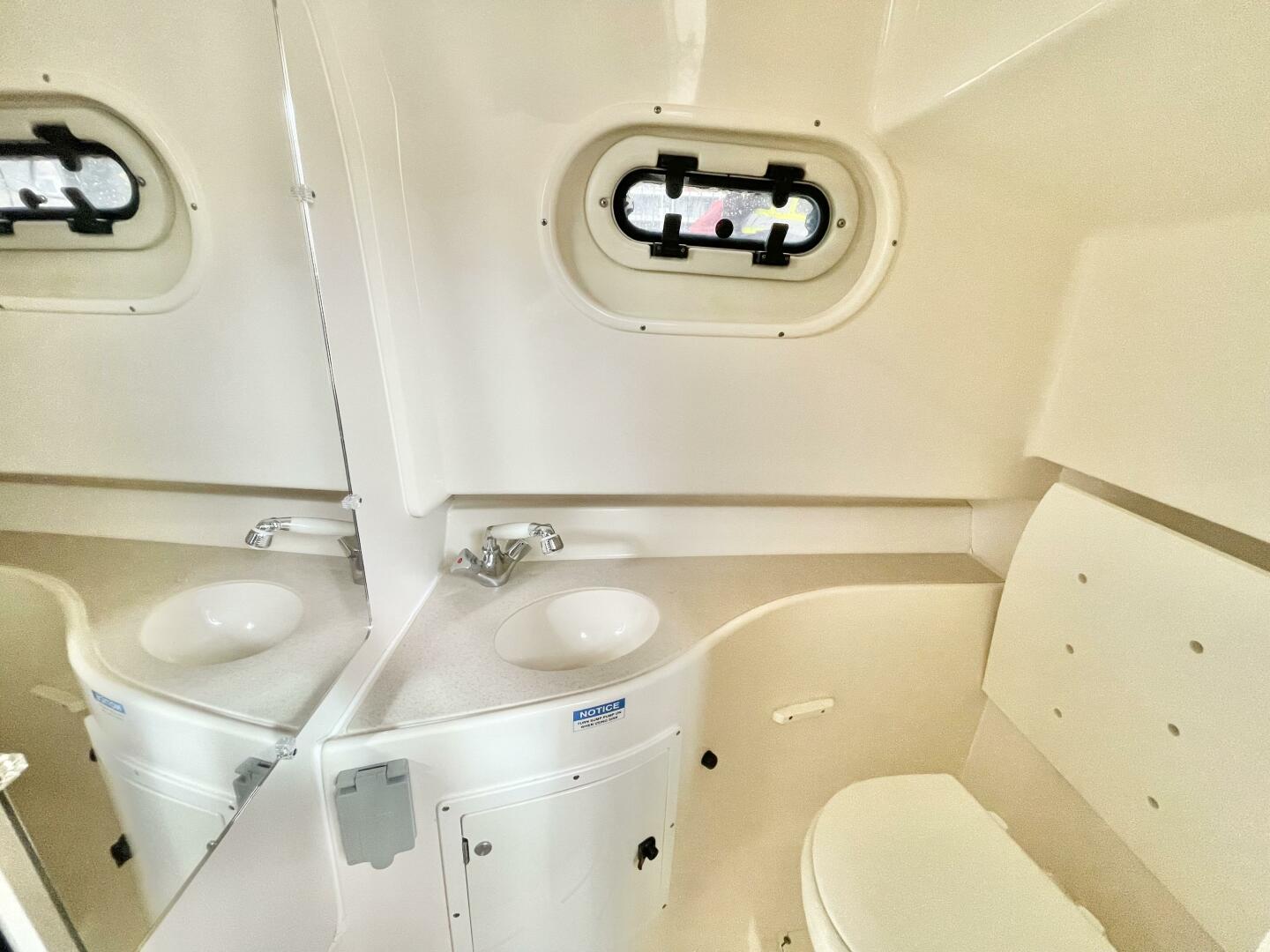 28ft Pursuit Yacht For Sale 28ft Pursuit Yacht For Sale