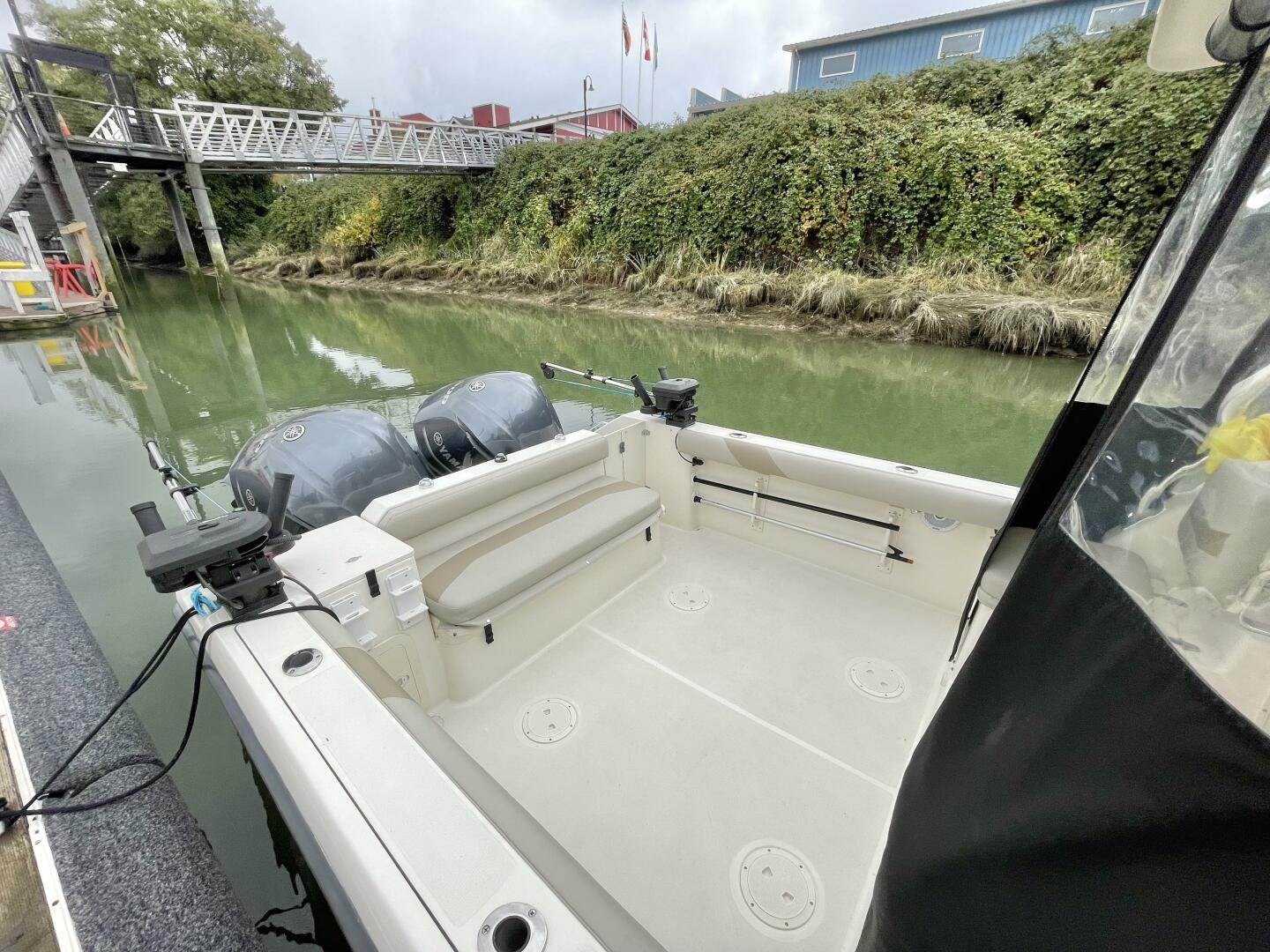 28ft Pursuit Yacht For Sale 28ft Pursuit Yacht For Sale