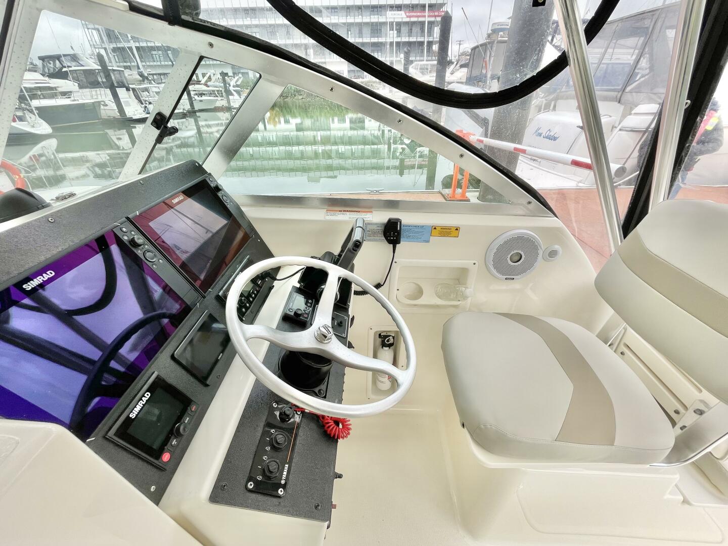 28ft Pursuit Yacht For Sale 28ft Pursuit Yacht For Sale