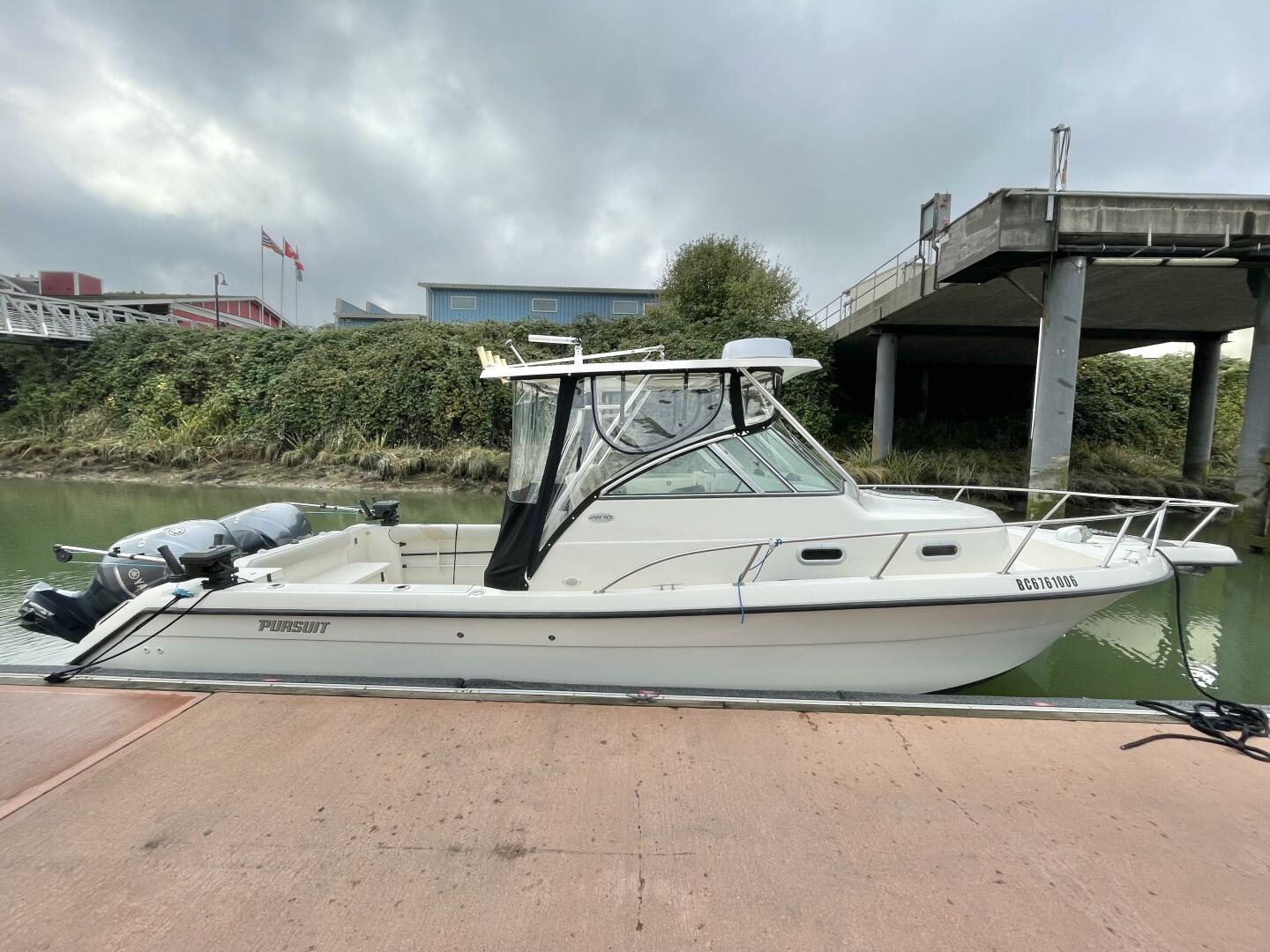 28ft Pursuit Yacht For Sale 28ft Pursuit Yacht For Sale