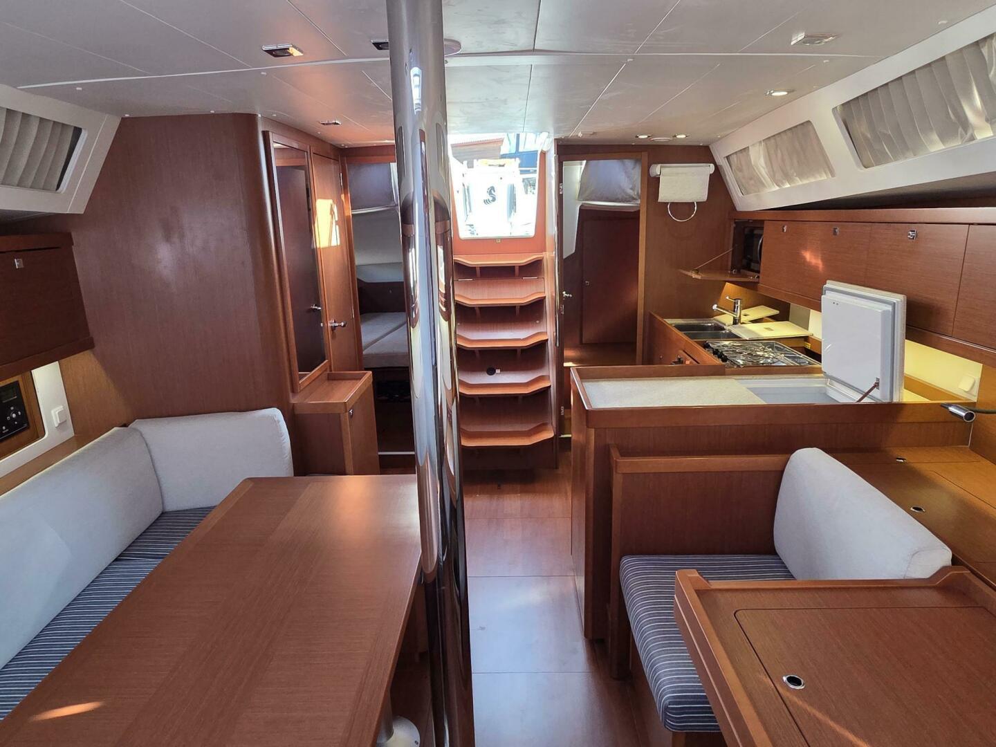 Blue Jay 41ft Beneteau Yacht For Sale Blue Jay 41ft Beneteau Yacht For Sale