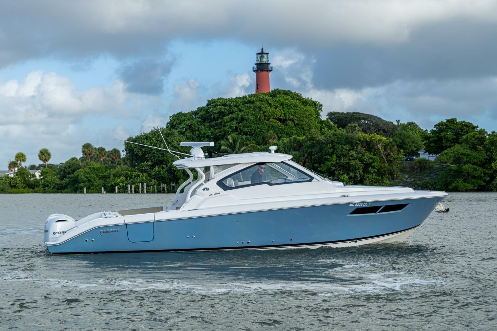 36ft Pursuit Yacht For Sale 36ft Pursuit Yacht For Sale