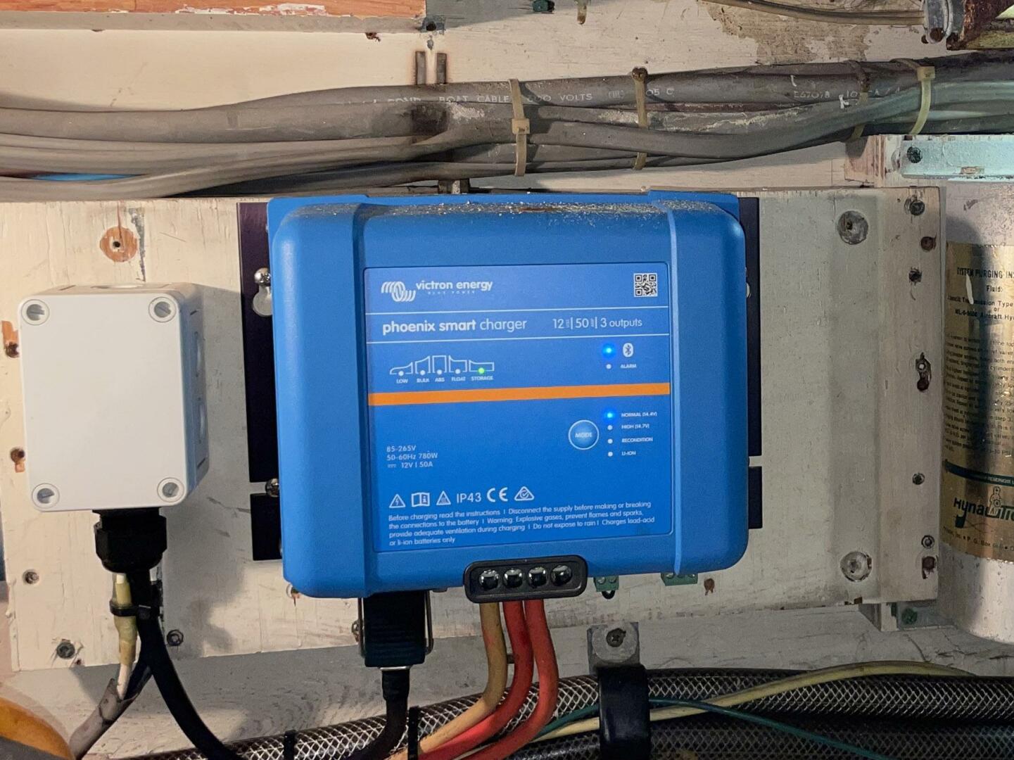 Rubber Ducky 48ft Hatteras Yacht For Sale Rubber Ducky 48ft Hatteras Yacht For Sale