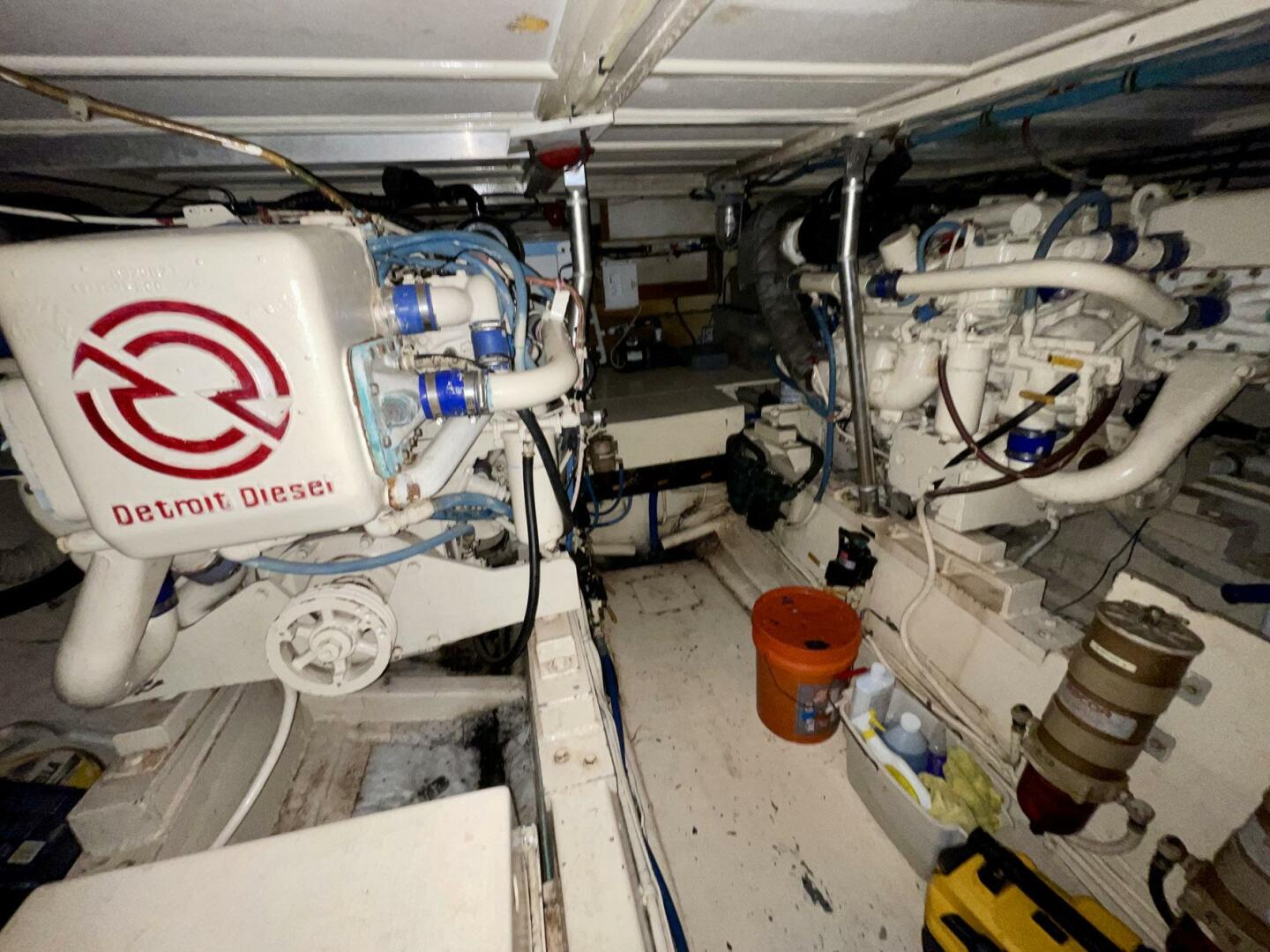 Rubber Ducky 48ft Hatteras Yacht For Sale Rubber Ducky 48ft Hatteras Yacht For Sale