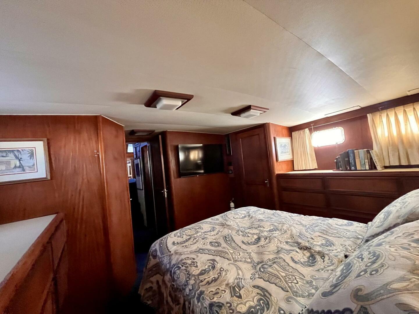 Rubber Ducky 48ft Hatteras Yacht For Sale Rubber Ducky 48ft Hatteras Yacht For Sale