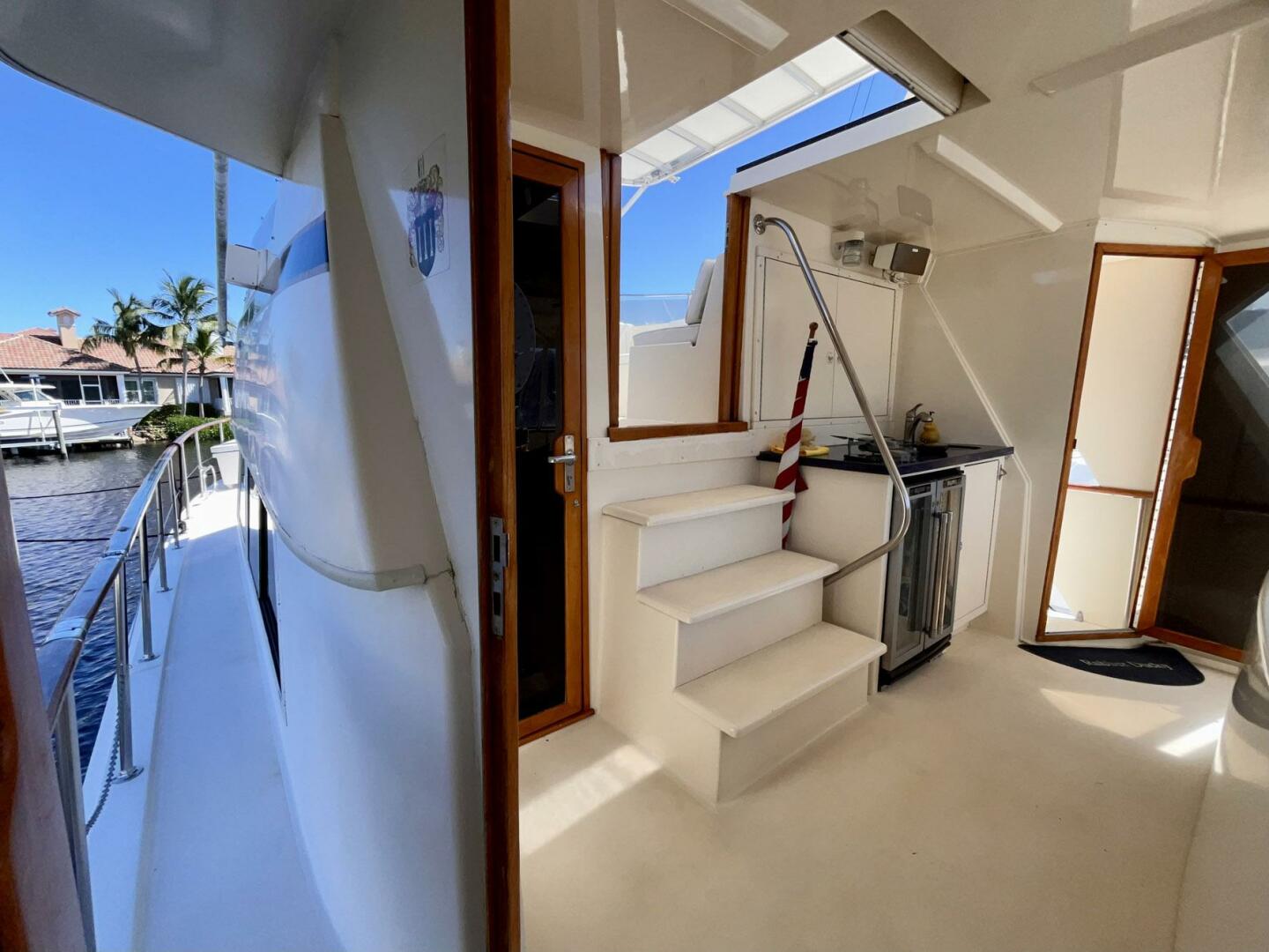 Rubber Ducky 48ft Hatteras Yacht For Sale Rubber Ducky 48ft Hatteras Yacht For Sale