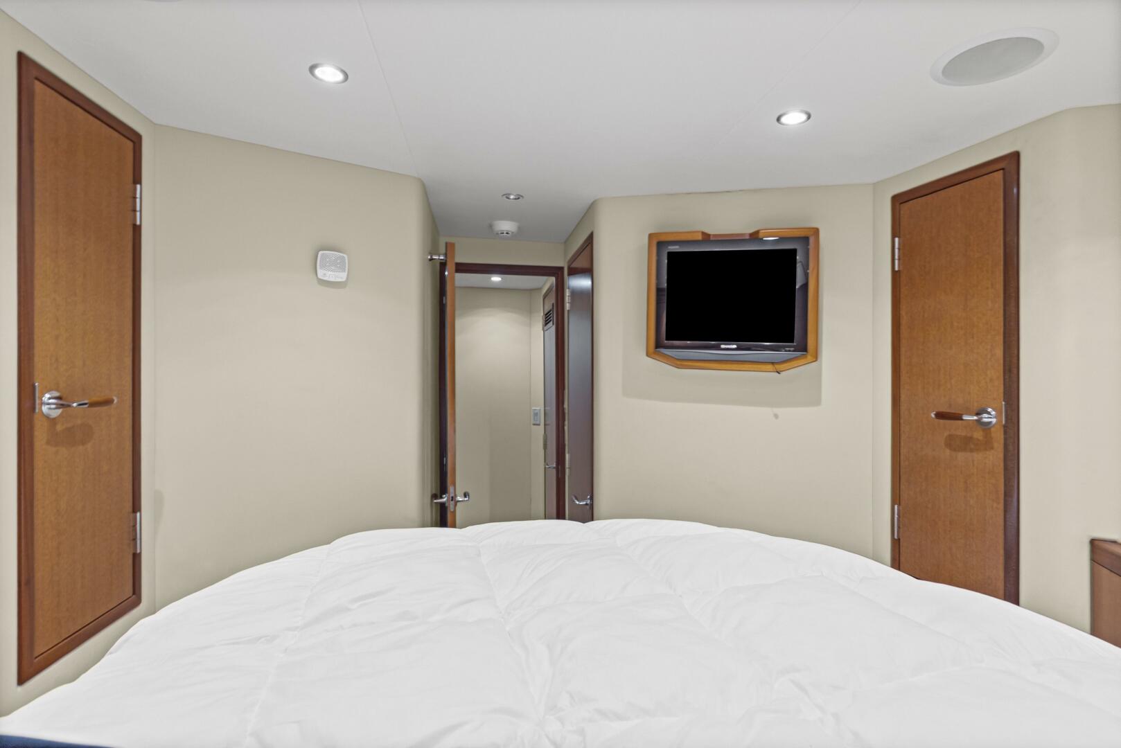 Blacksmith 60ft Hatteras Yacht For Sale