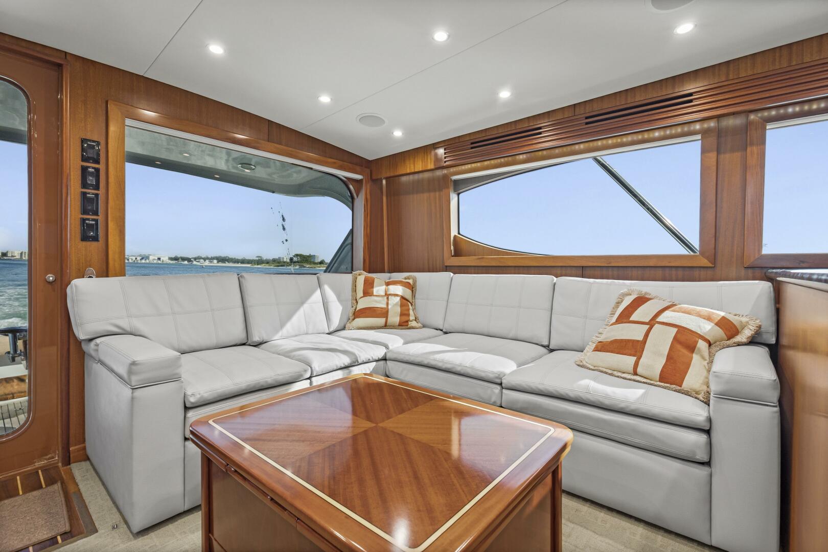 Blacksmith 60ft Hatteras Yacht For Sale