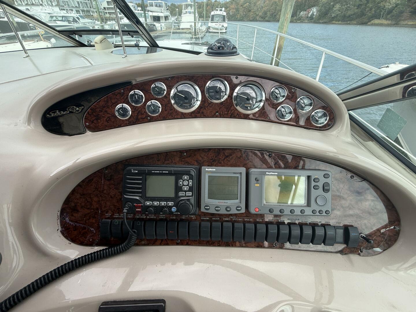 41ft Sea Ray Yacht For Sale 41ft Sea Ray Yacht For Sale
