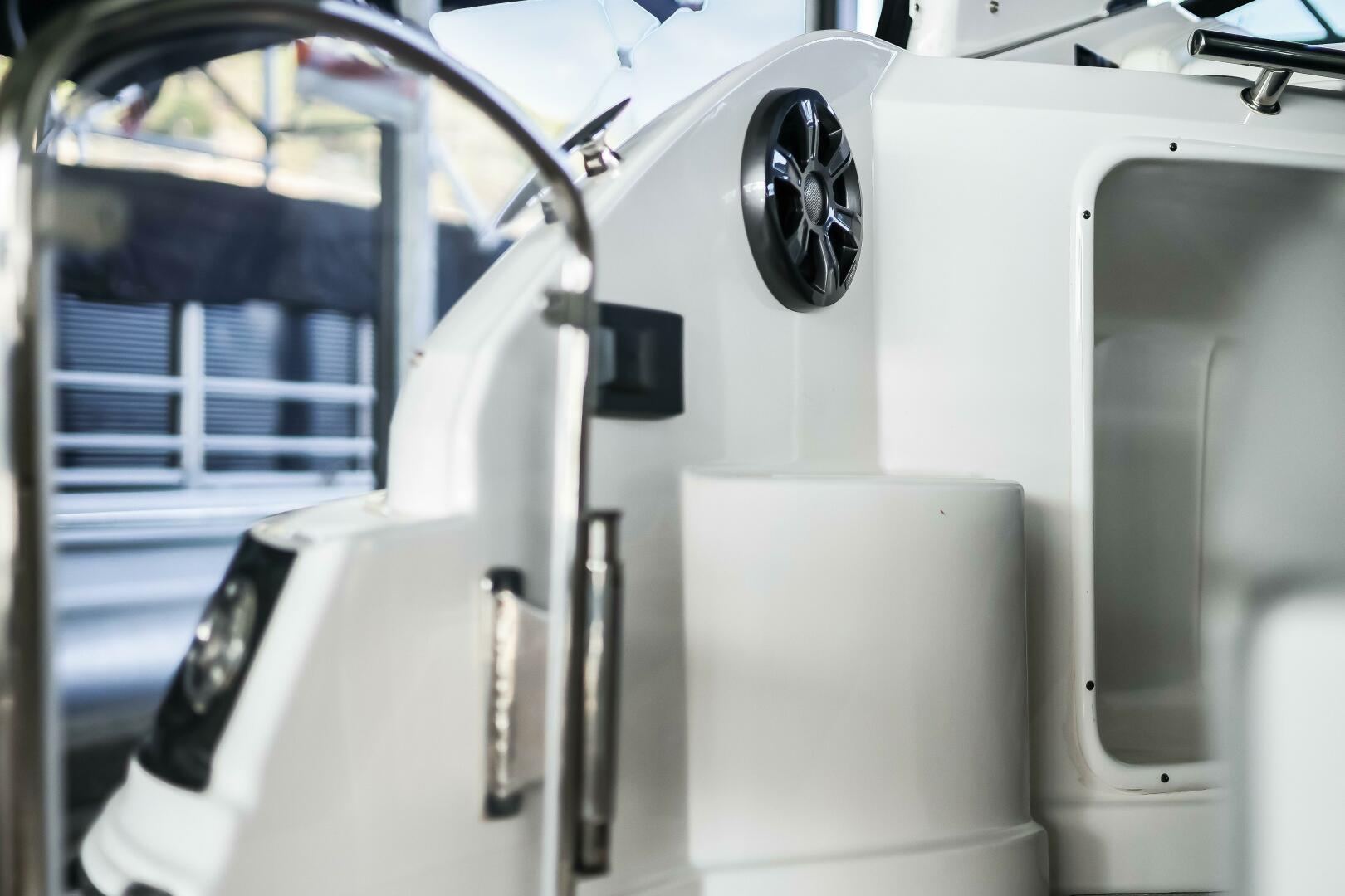 Tarini 28ft Regal Yacht For Sale Tarini 28ft Regal Yacht For Sale