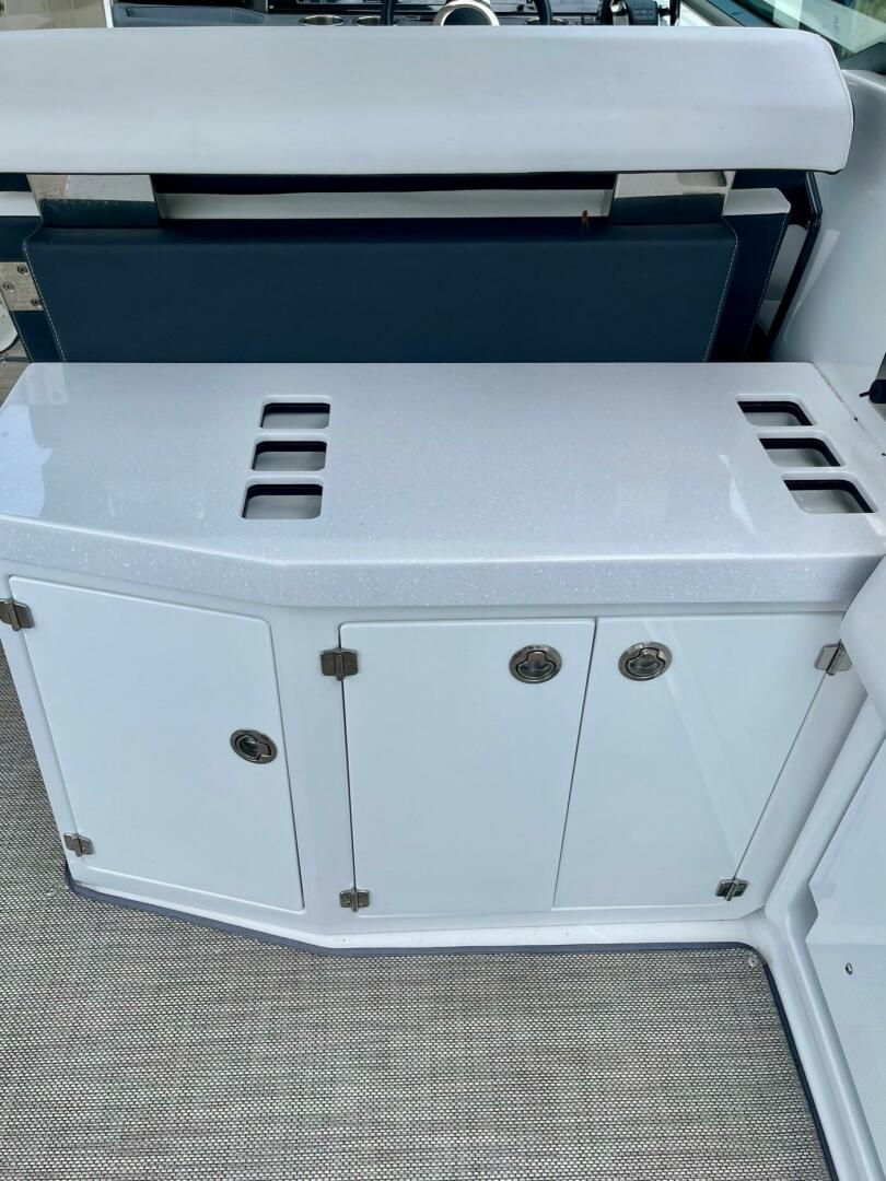 Mia Victoria 38ft Monterey Yacht For Sale