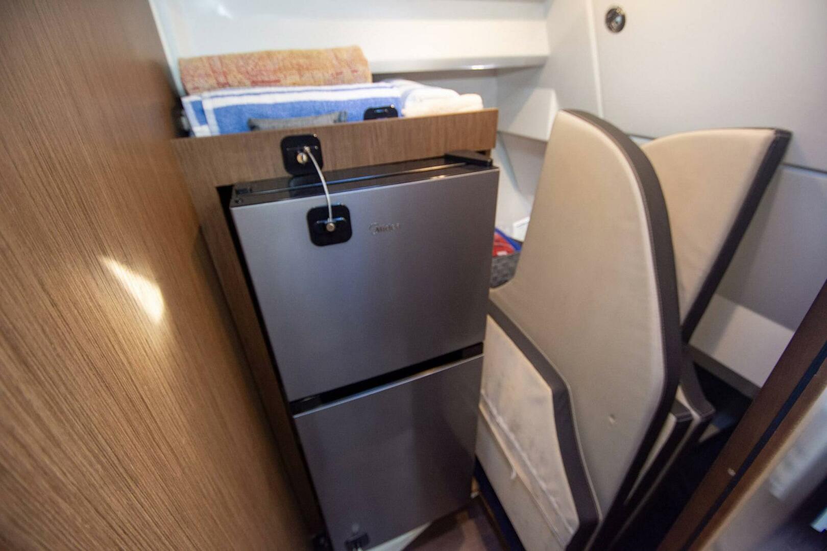 Sea Scape 34ft Jeanneau Yacht For Sale Sea Scape 34ft Jeanneau Yacht For Sale