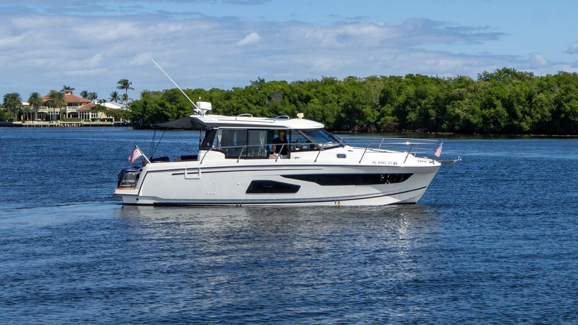 Sea Scape 34ft Jeanneau Yacht For Sale Sea Scape 34ft Jeanneau Yacht For Sale