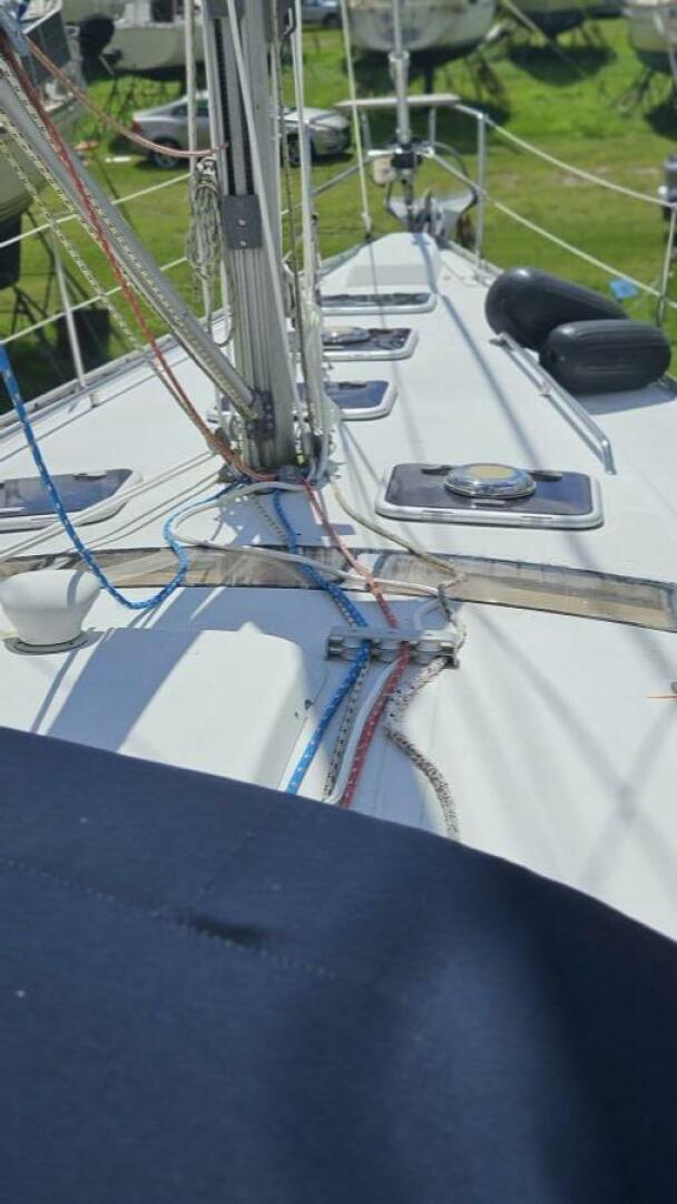 Veronica 39ft Beneteau Yacht For Sale Veronica 39ft Beneteau Yacht For Sale