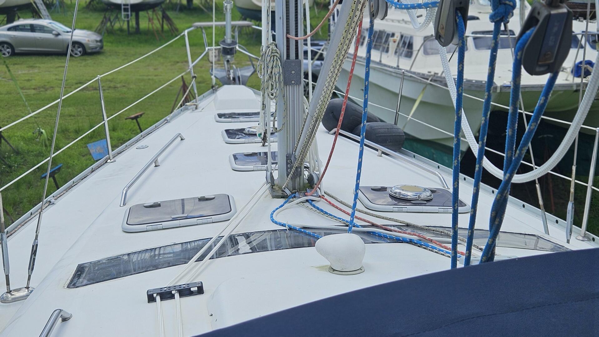 Veronica 39ft Beneteau Yacht For Sale Veronica 39ft Beneteau Yacht For Sale