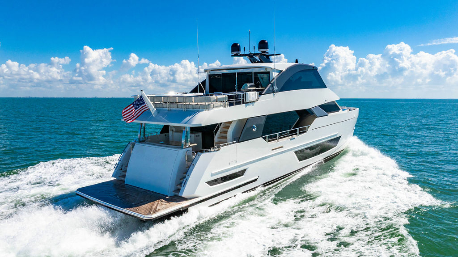 Ocean Alexander 84R - Photo 2