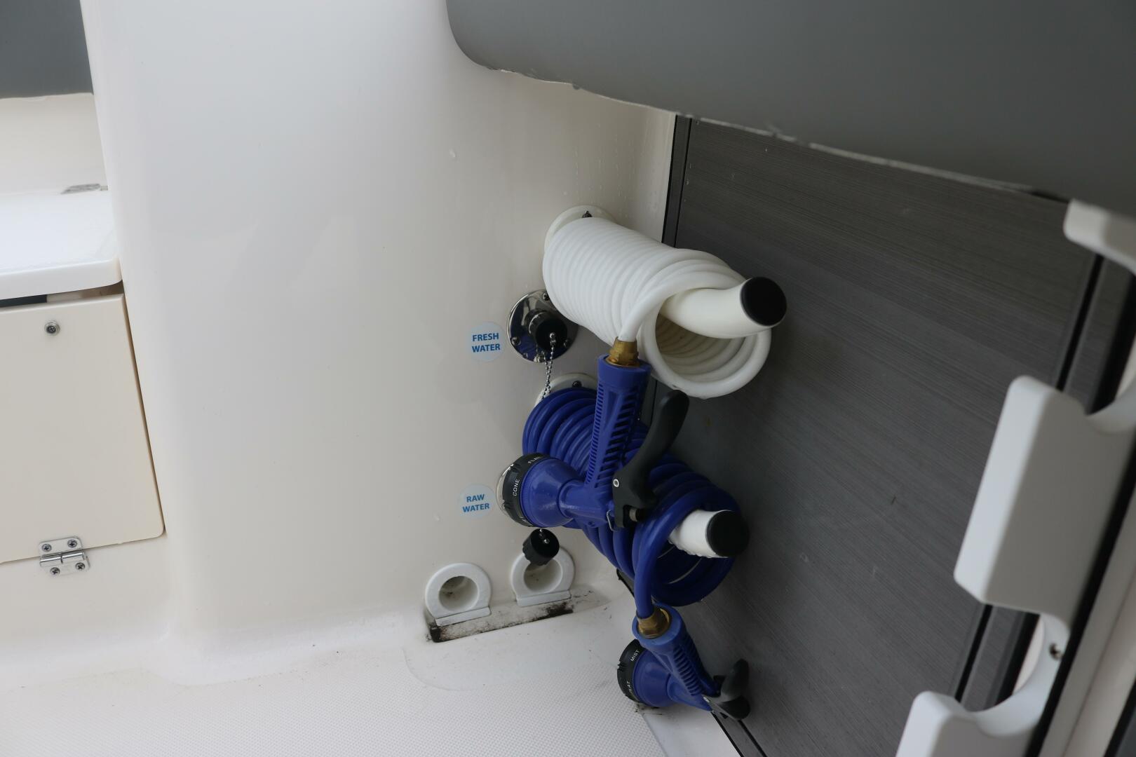 26ft Sea Born Yacht For Sale 26ft Sea Born Yacht For Sale