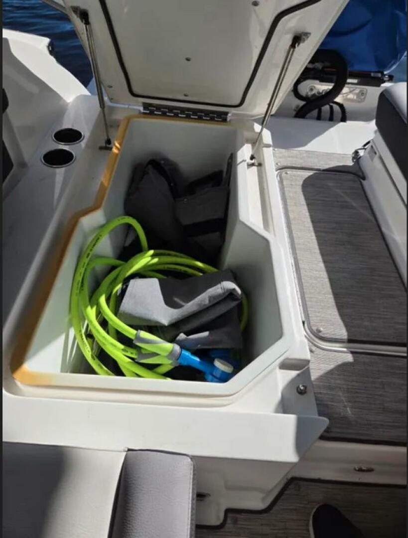 Fingers Crossed 28ft Cobalt Yacht For Sale Fingers Crossed 28ft Cobalt Yacht For Sale