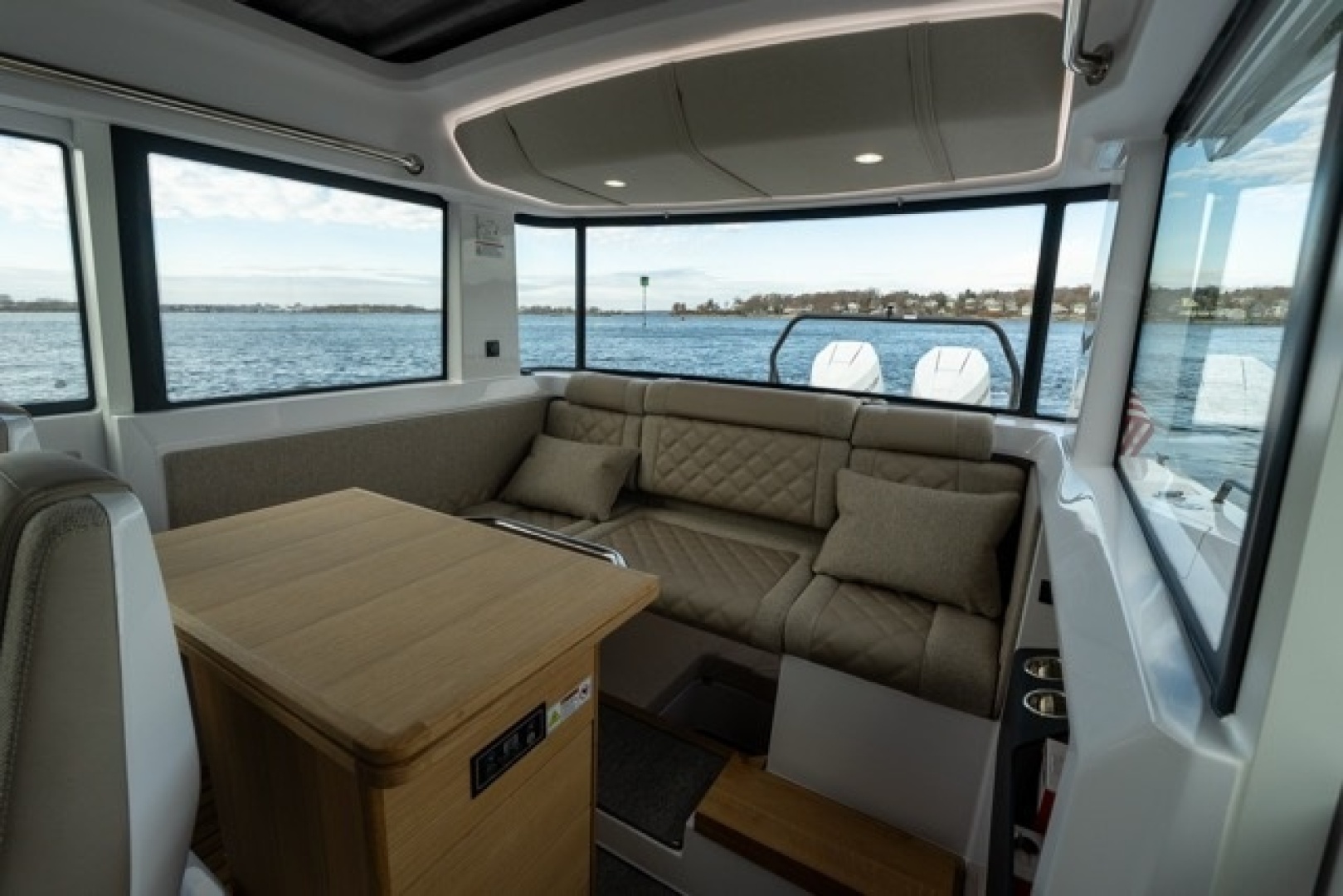 Axopar 37 Aft Cabin Stock 40 37ft Axopar Yacht For Sale