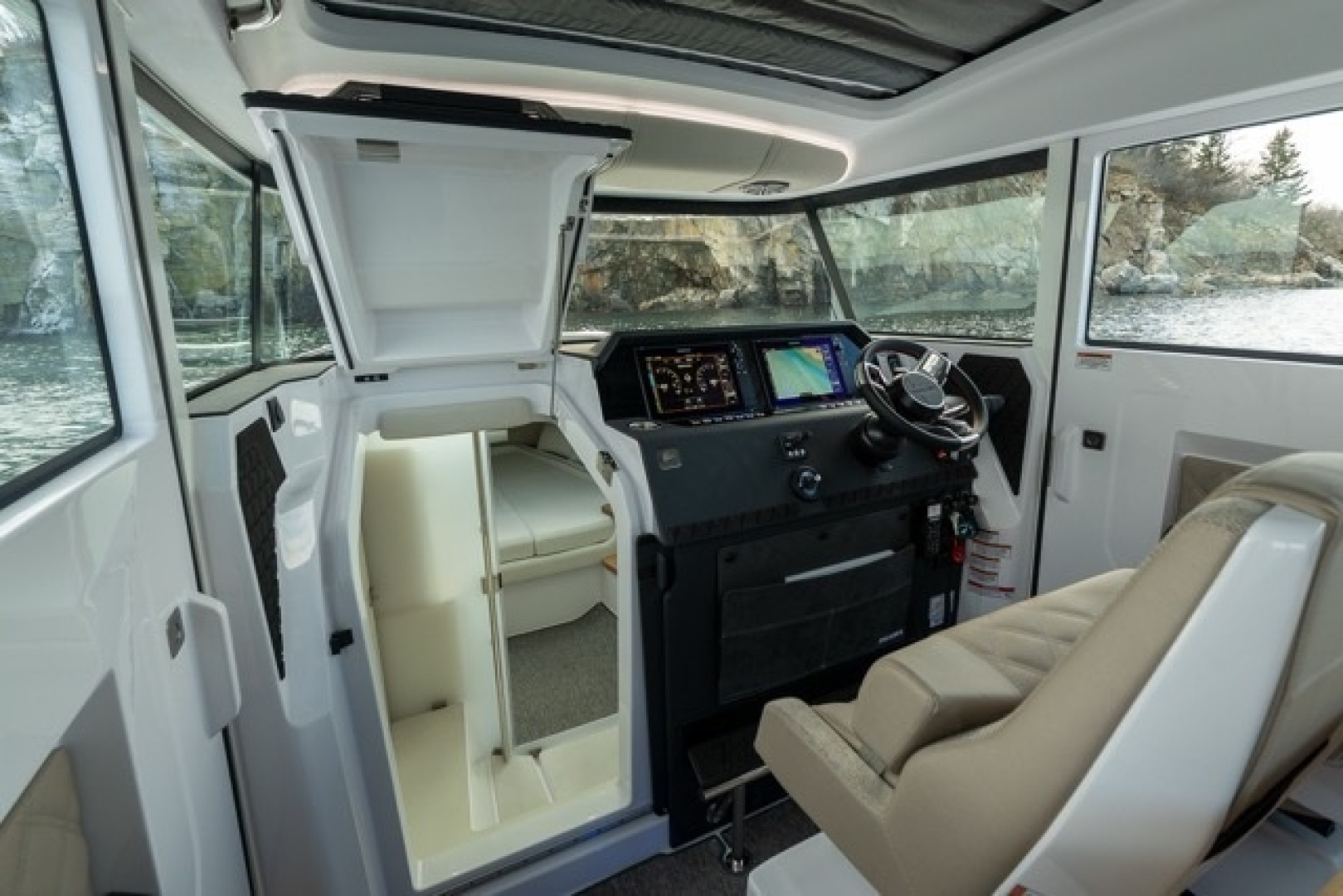 Axopar 37 Aft Cabin Stock 40 37ft Axopar Yacht For Sale
