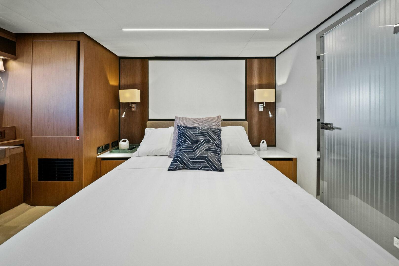 Charlotte 70ft Prestige Yacht For Sale Charlotte 70ft Prestige Yacht For Sale