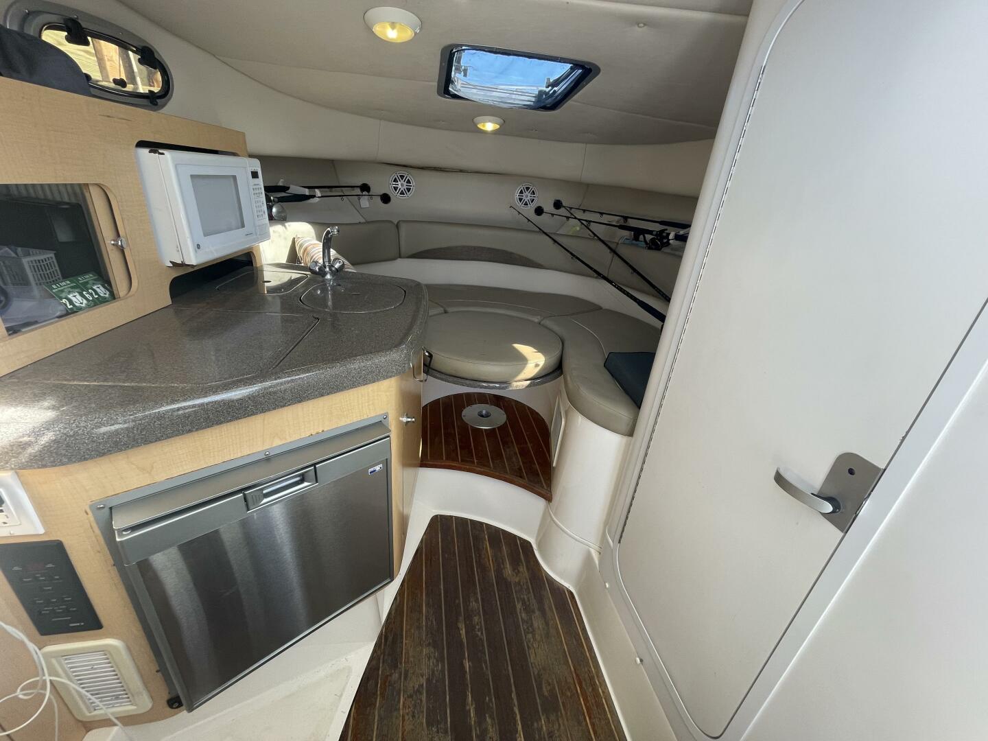 Mad Fish 28ft Boston Whaler Yacht For Sale Mad Fish 28ft Boston Whaler Yacht For Sale