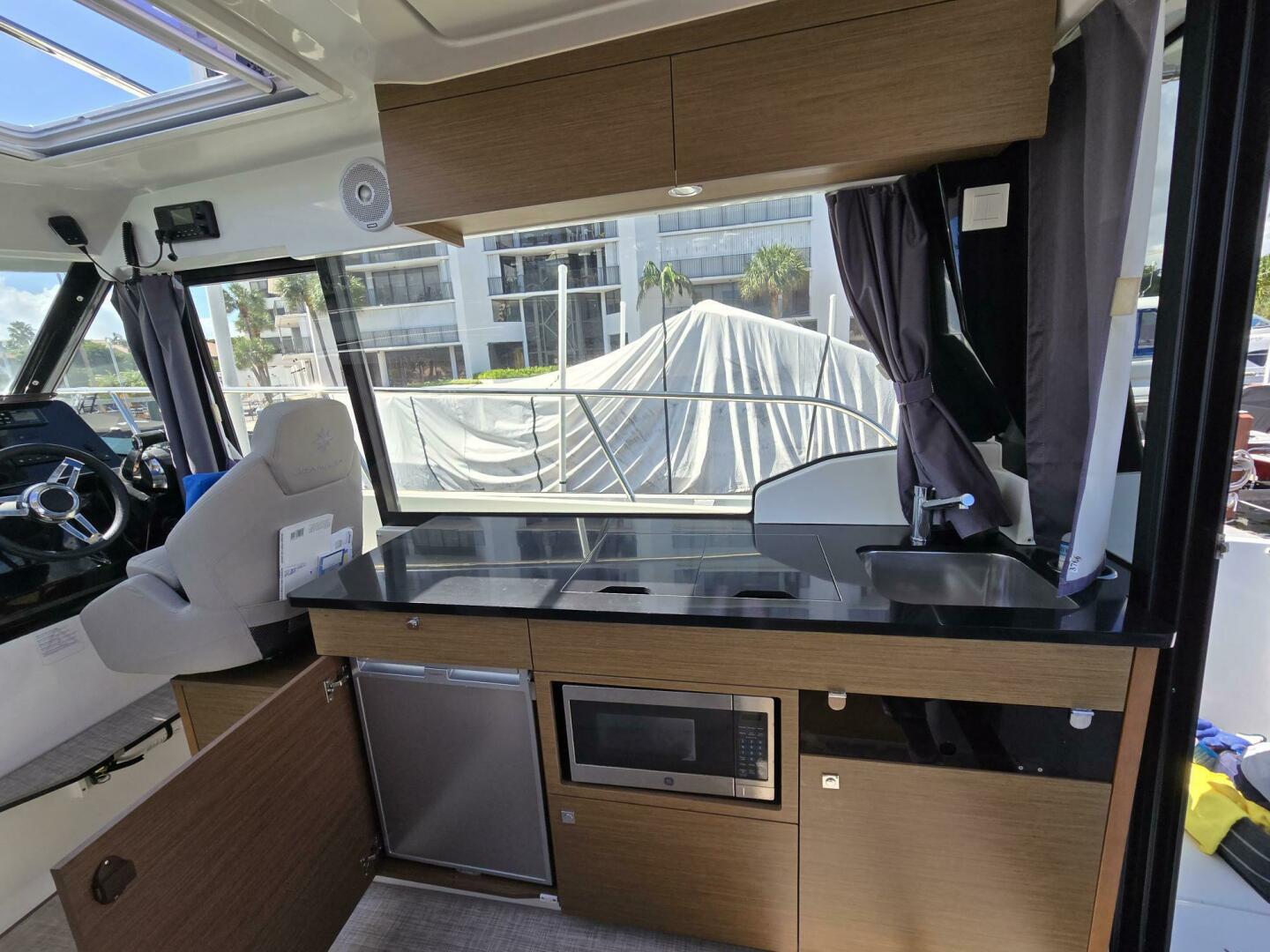 34ft Jeanneau Yacht For Sale 34ft Jeanneau Yacht For Sale