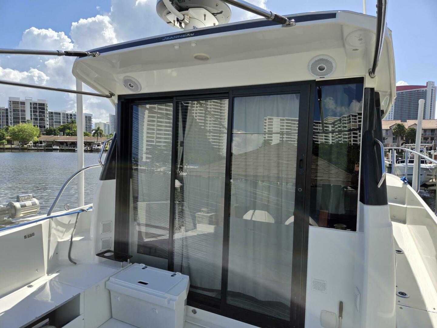 34ft Jeanneau Yacht For Sale 34ft Jeanneau Yacht For Sale