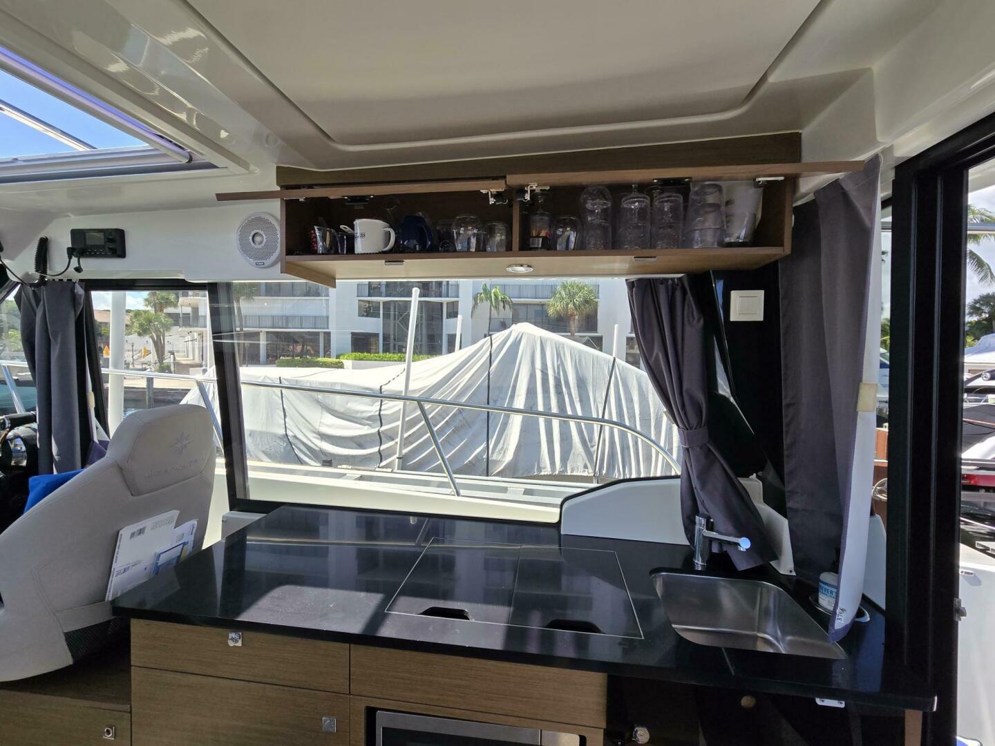 34ft Jeanneau Yacht For Sale 34ft Jeanneau Yacht For Sale