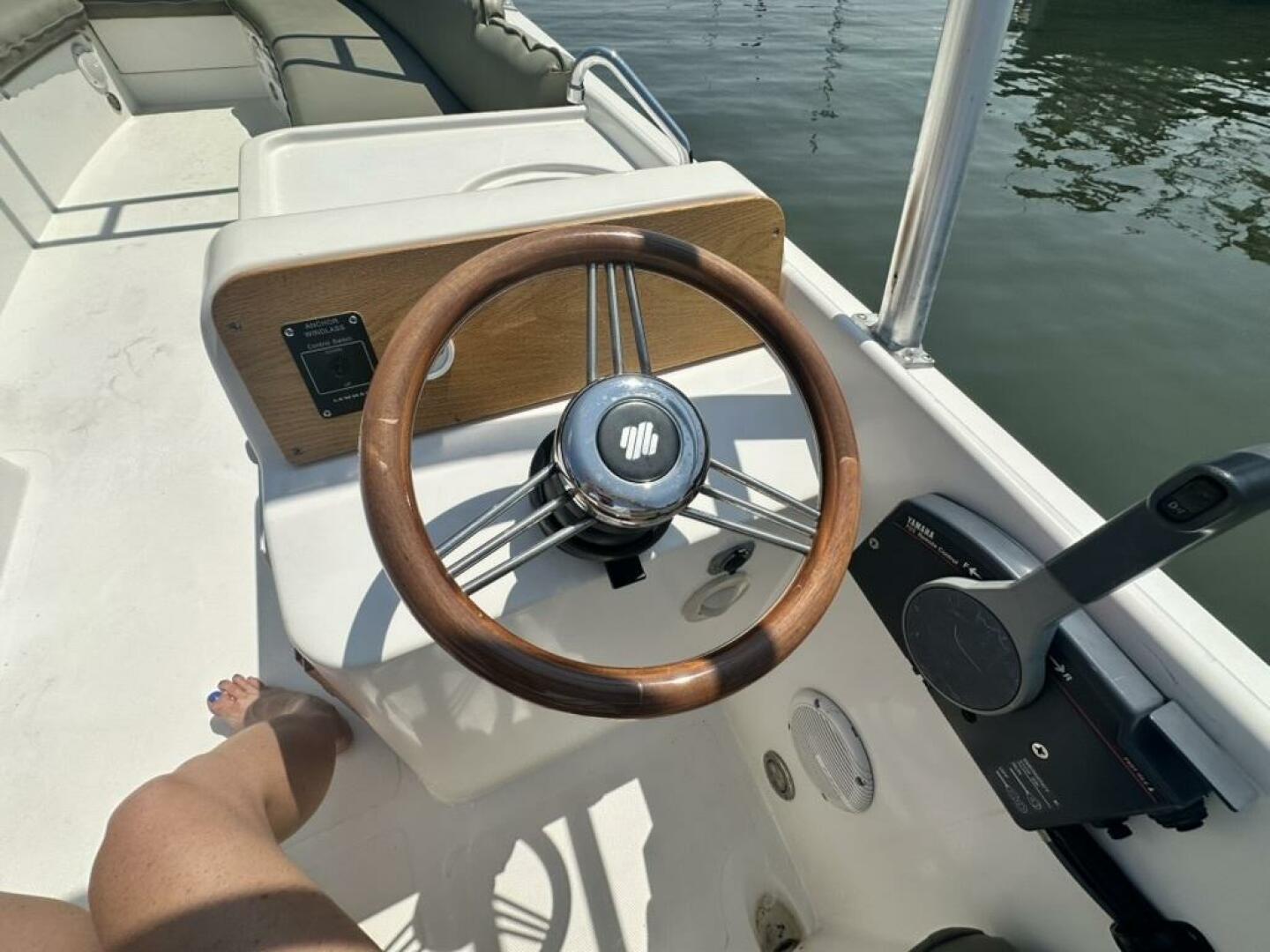 VENETIAN VISION 2 24ft Custom Yacht For Sale