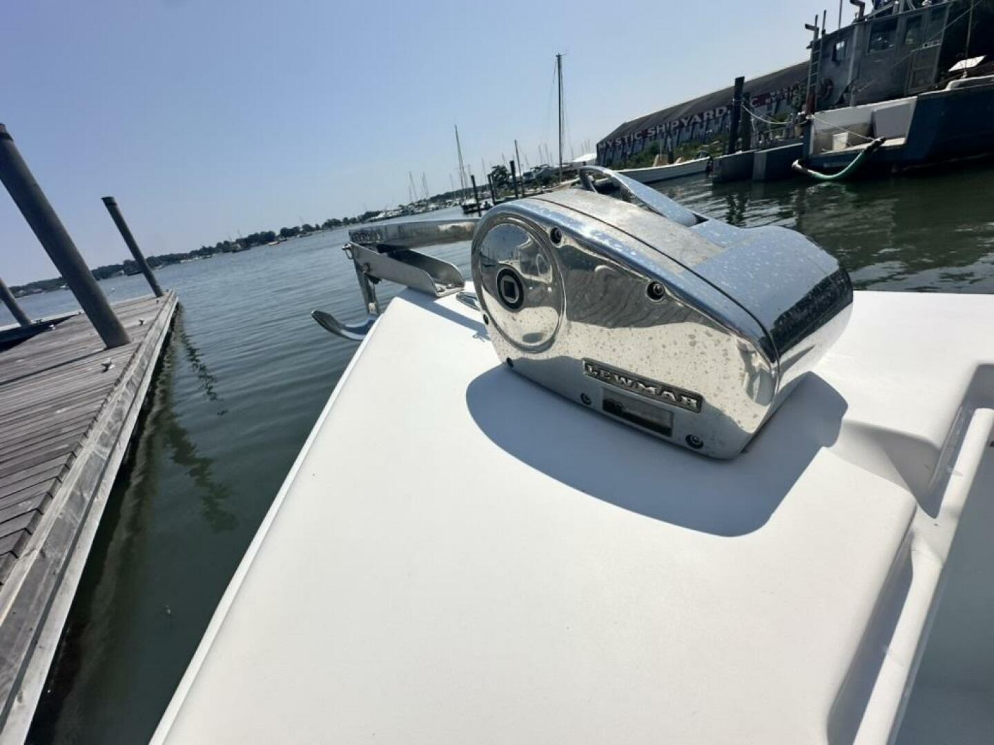 VENETIAN VISION 2 24ft Custom Yacht For Sale